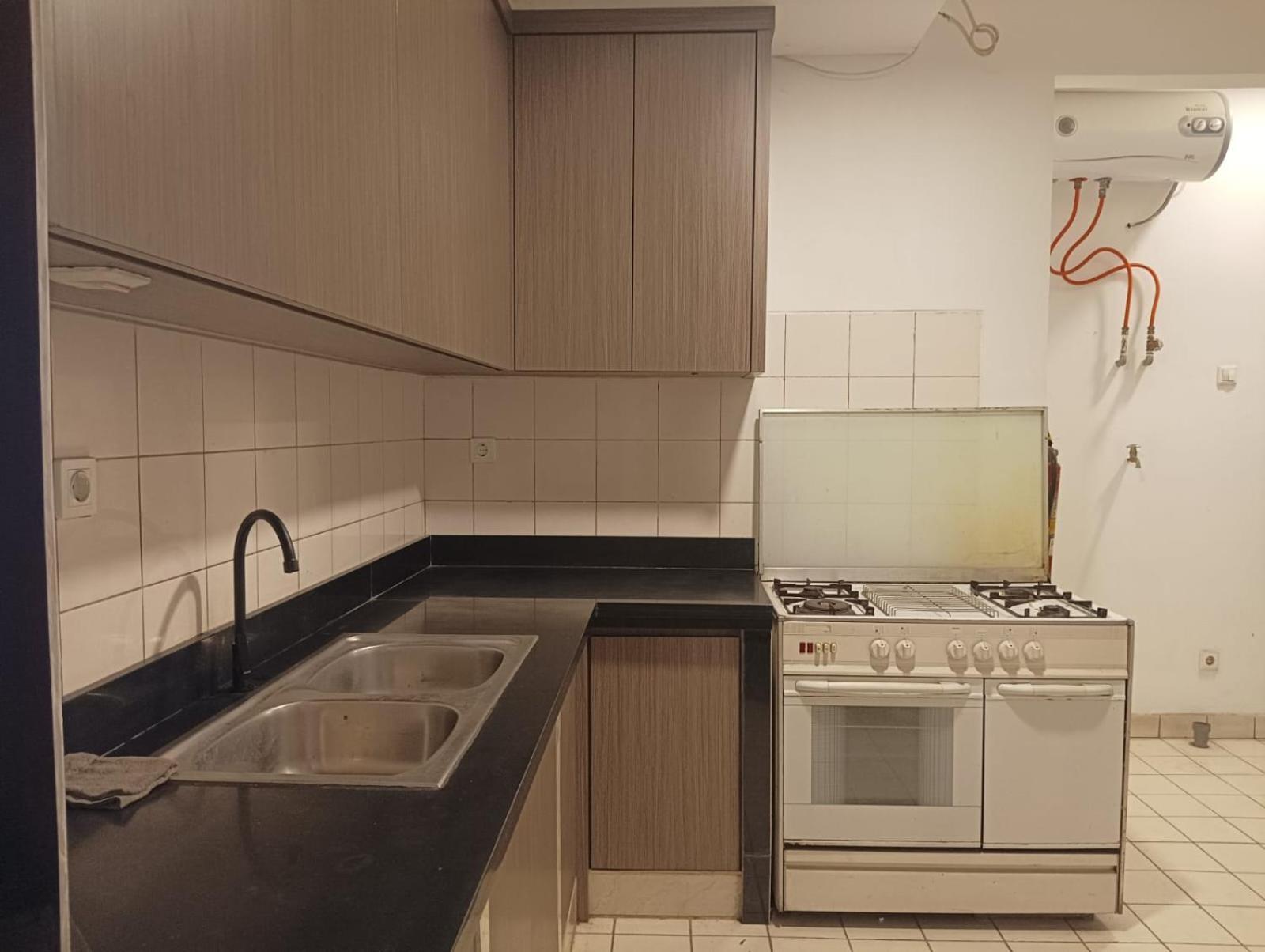 Apartment Slipi By Gin *