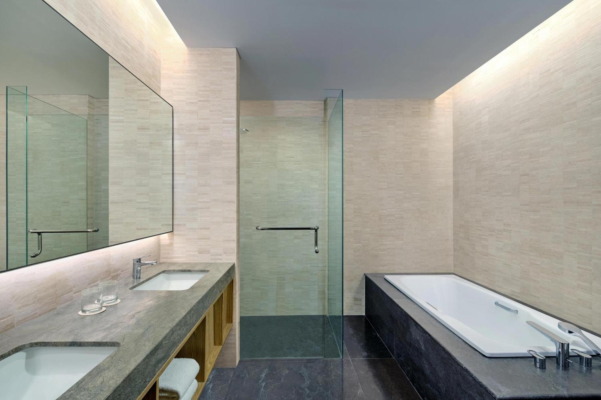 Aloft South 4* Jakarta