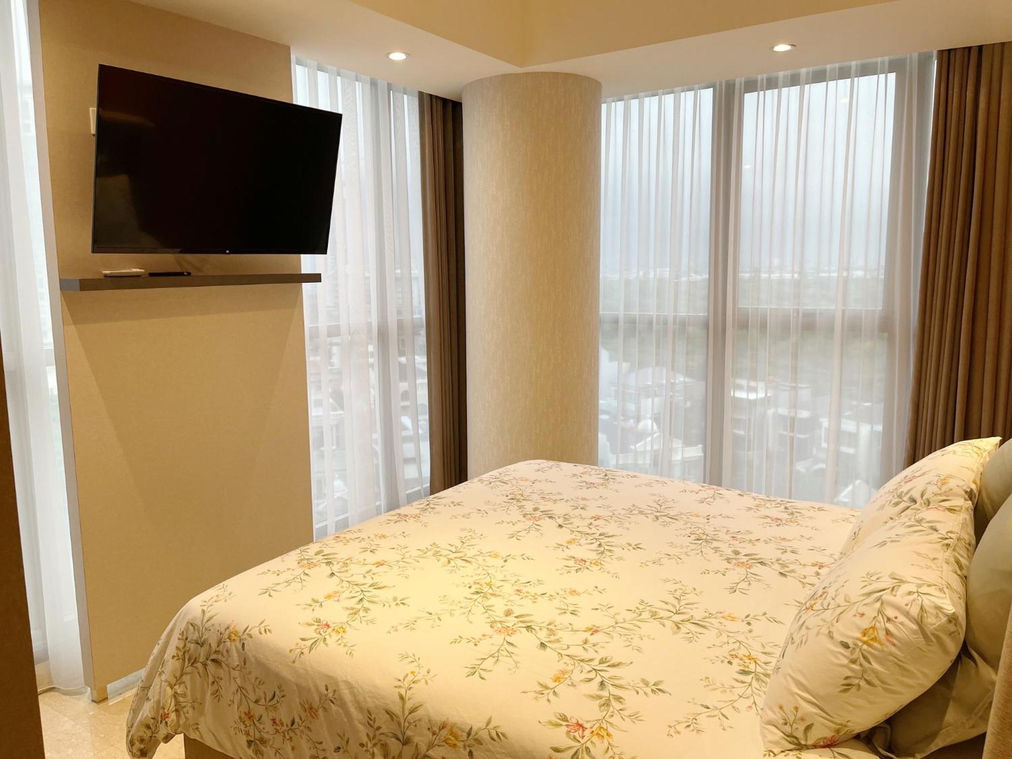 Gold Coast Pik Sea View By Longesuites Appartement Jakarta