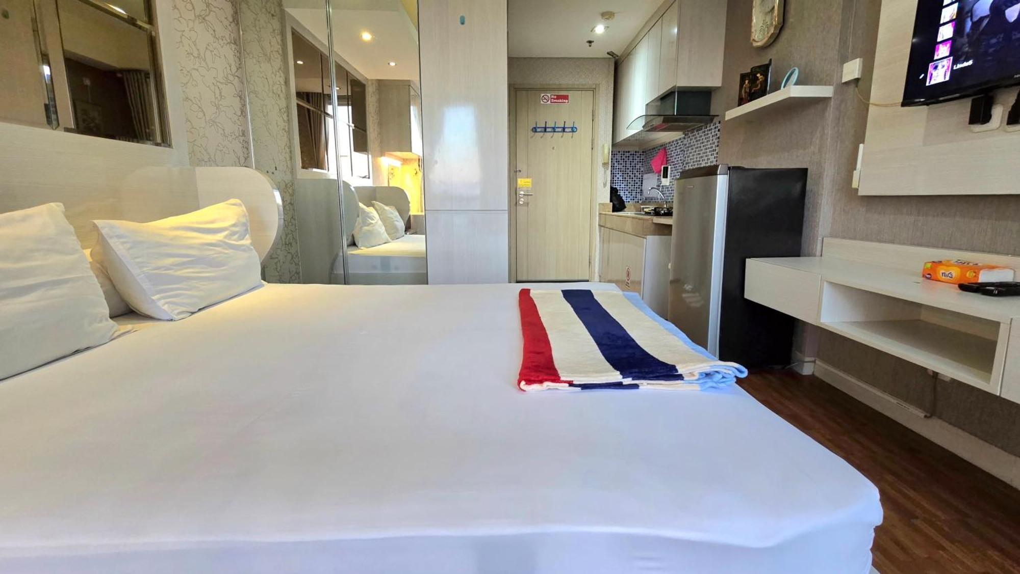 Apartment Jiexpo Kemayoran Sunrise View -min 3 Nights-