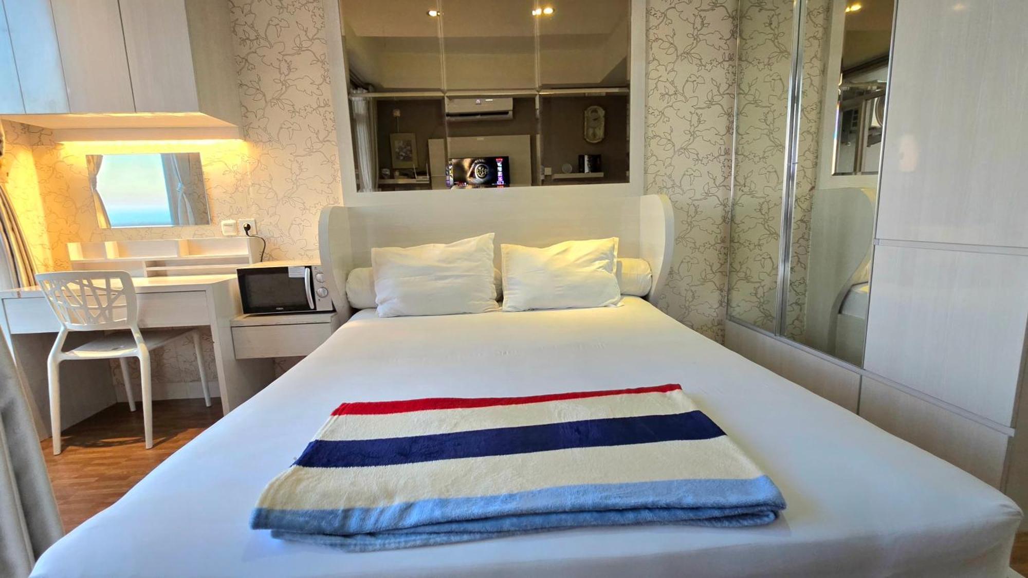 Jiexpo Kemayoran Sunrise View -min 3 Nights-