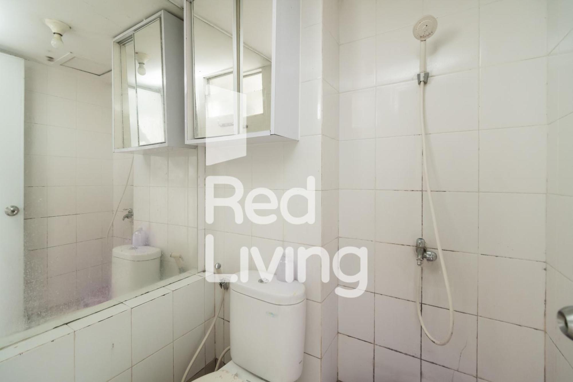 Hotel Redliving Bassura - Vina Tan Tower Flamboyan 2*