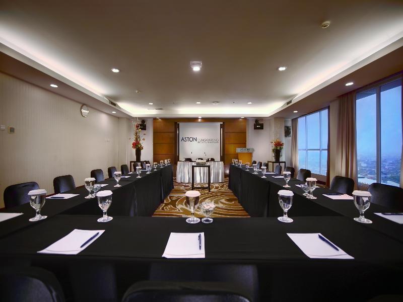 Royal Palm Hotel&conference Center Cengkareng Jakarta