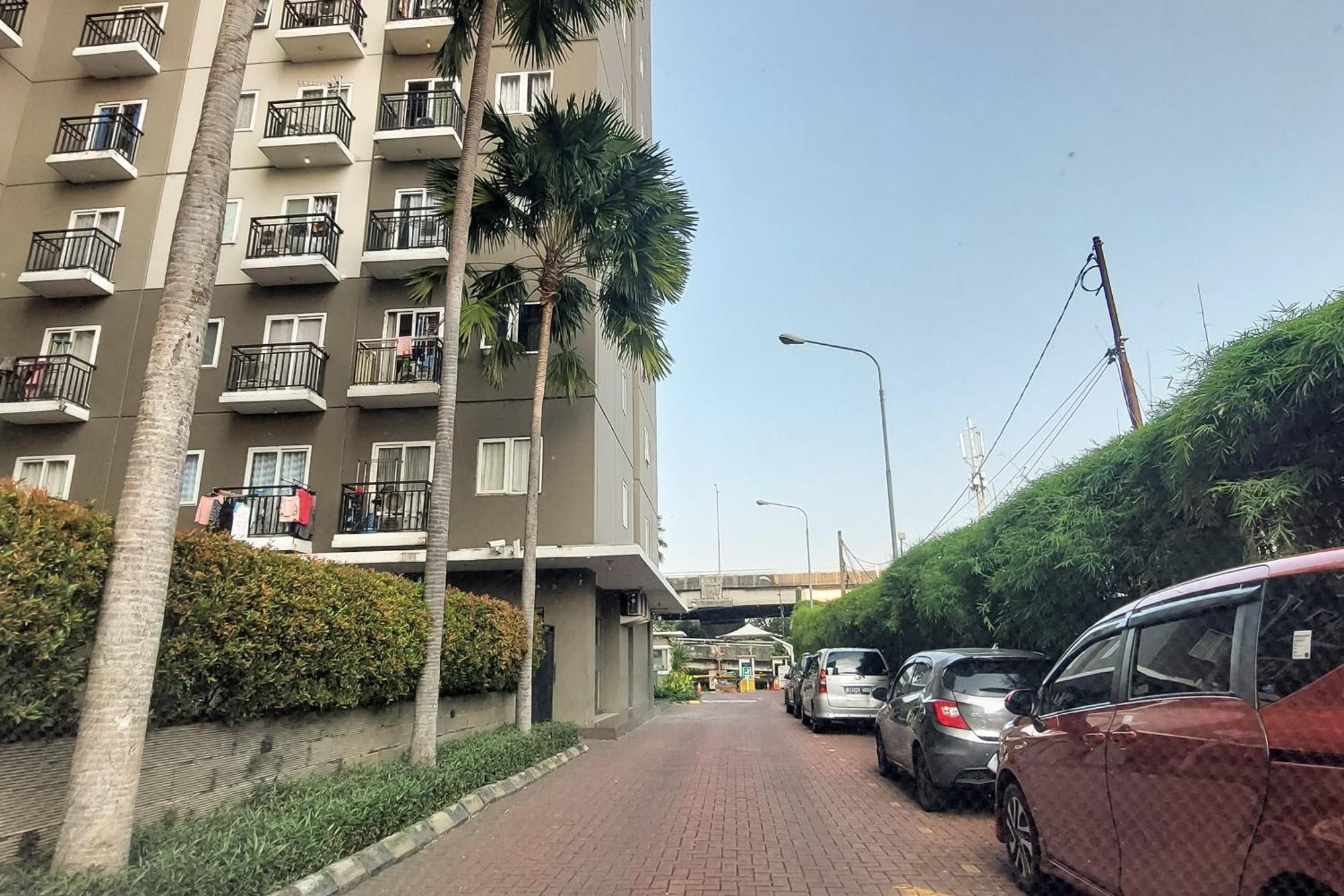 Redliving Sunter Park View - Mega Tower B Apartment Jakarta