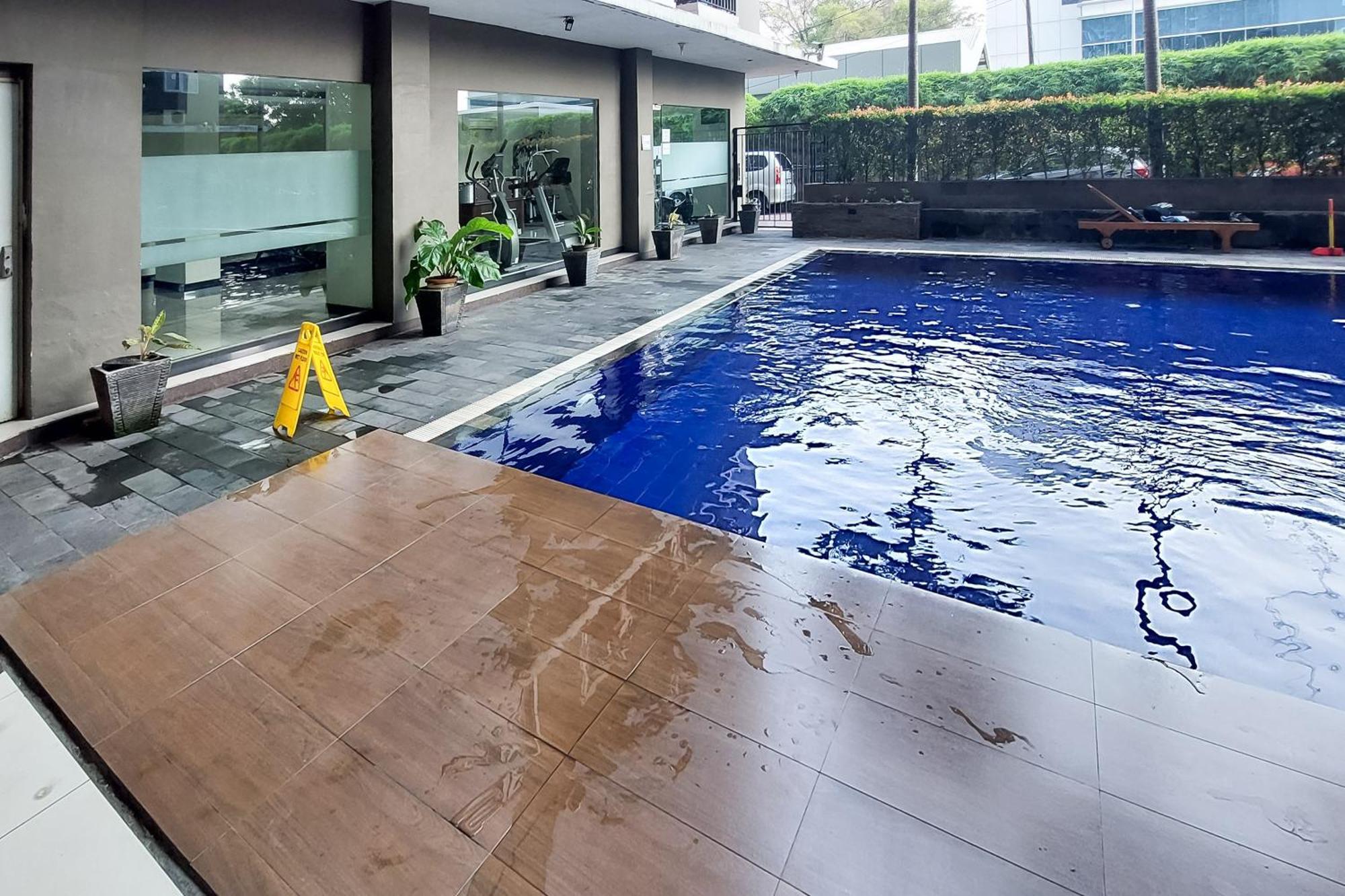 Redliving Sunter Park View - Mega Tower B *