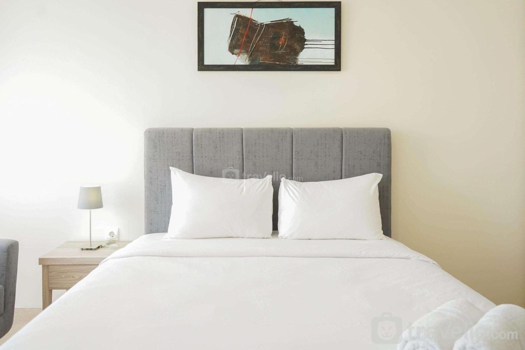 Newly Furnished At Menteng Park By Travelio Apartment