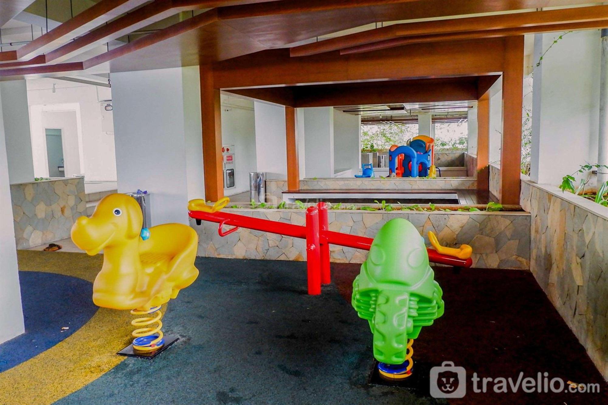 2br Modern Fully Furnished Bassura By Travelio Apartment