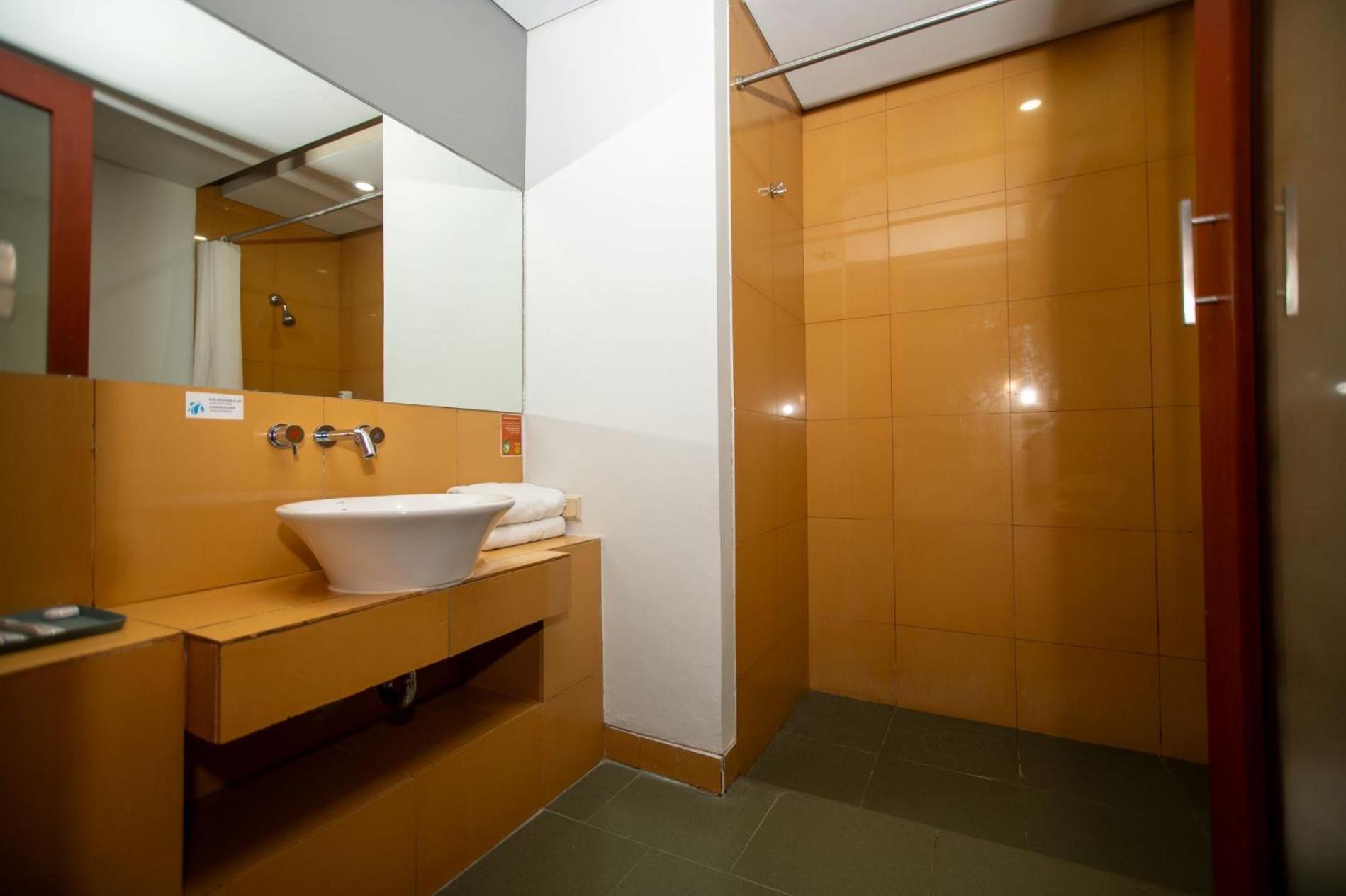 Sparks Life Jakarta, Artotel Curated Hotel Jakarta