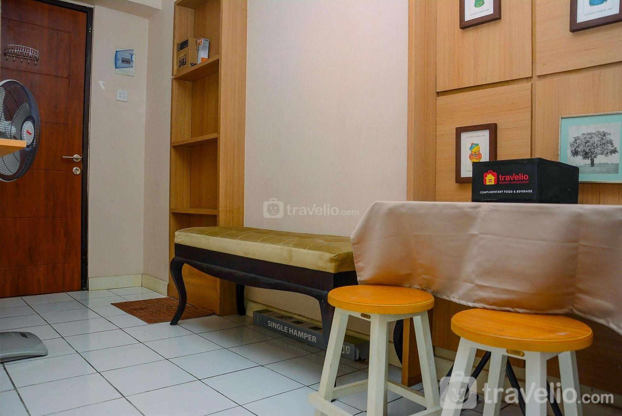 Cozy Living With Modern Design 1br Kebagusan By Travelio Apartment *