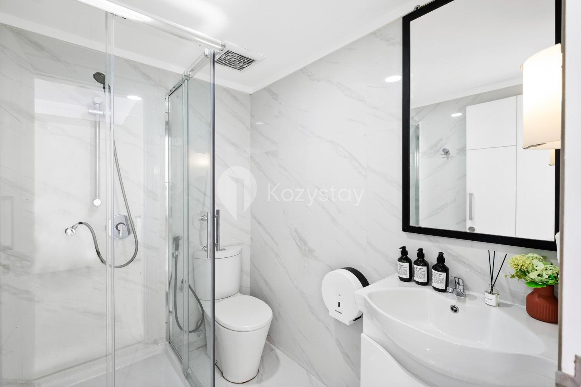 Lumos By Kozystay - Sudirman Apartment