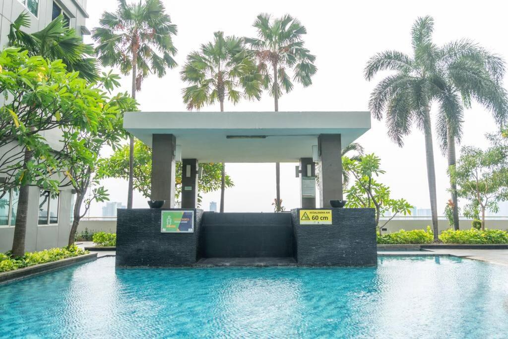 1-br At Jakarta, Scbd, Thamrin Apartment *