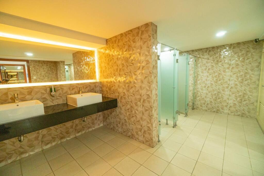 1-br At Jakarta, Scbd, Thamrin Apartment Jakarta