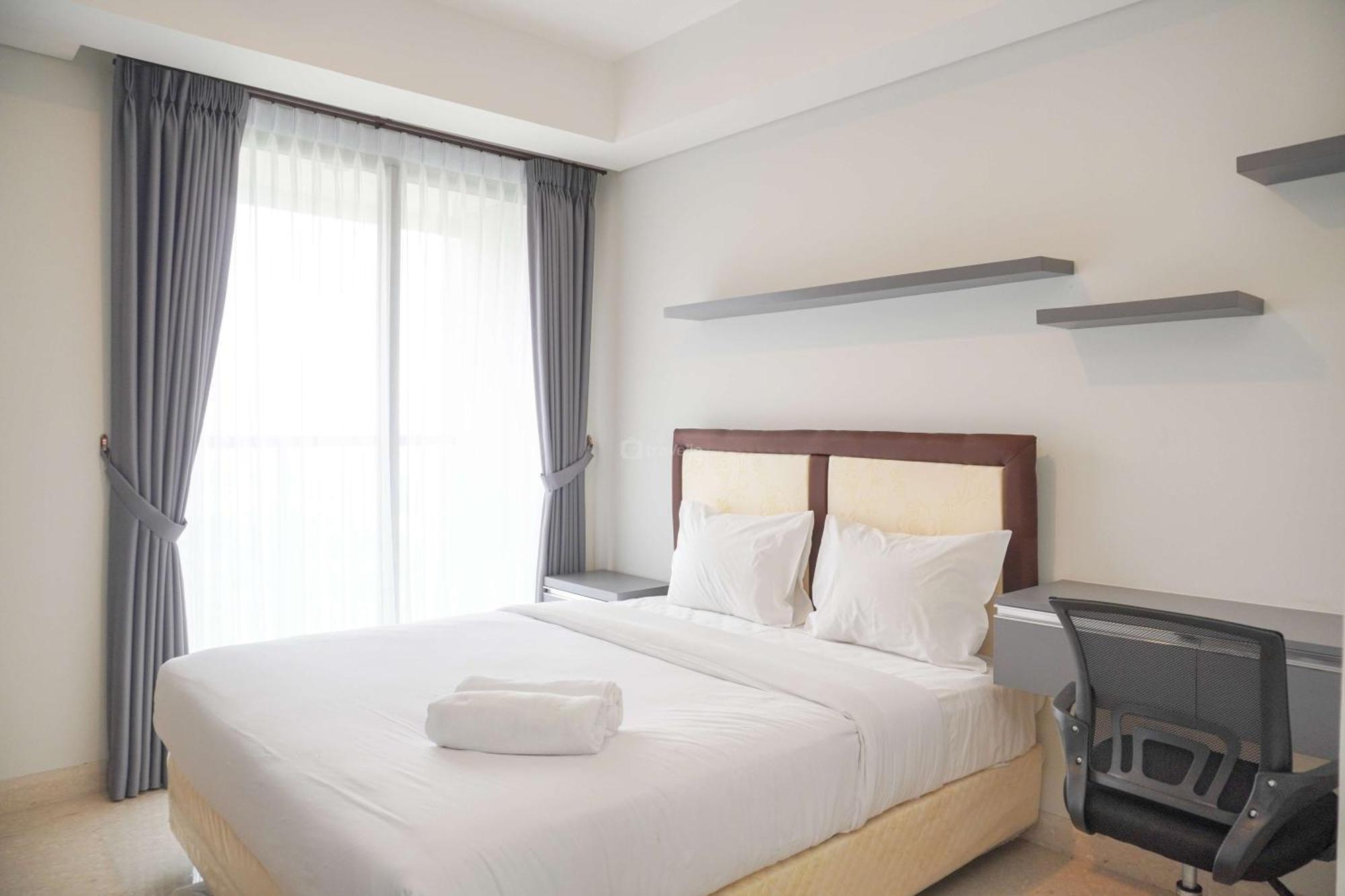 Minimalist And At Gold Coast By Travelio Căn hộ Jakarta