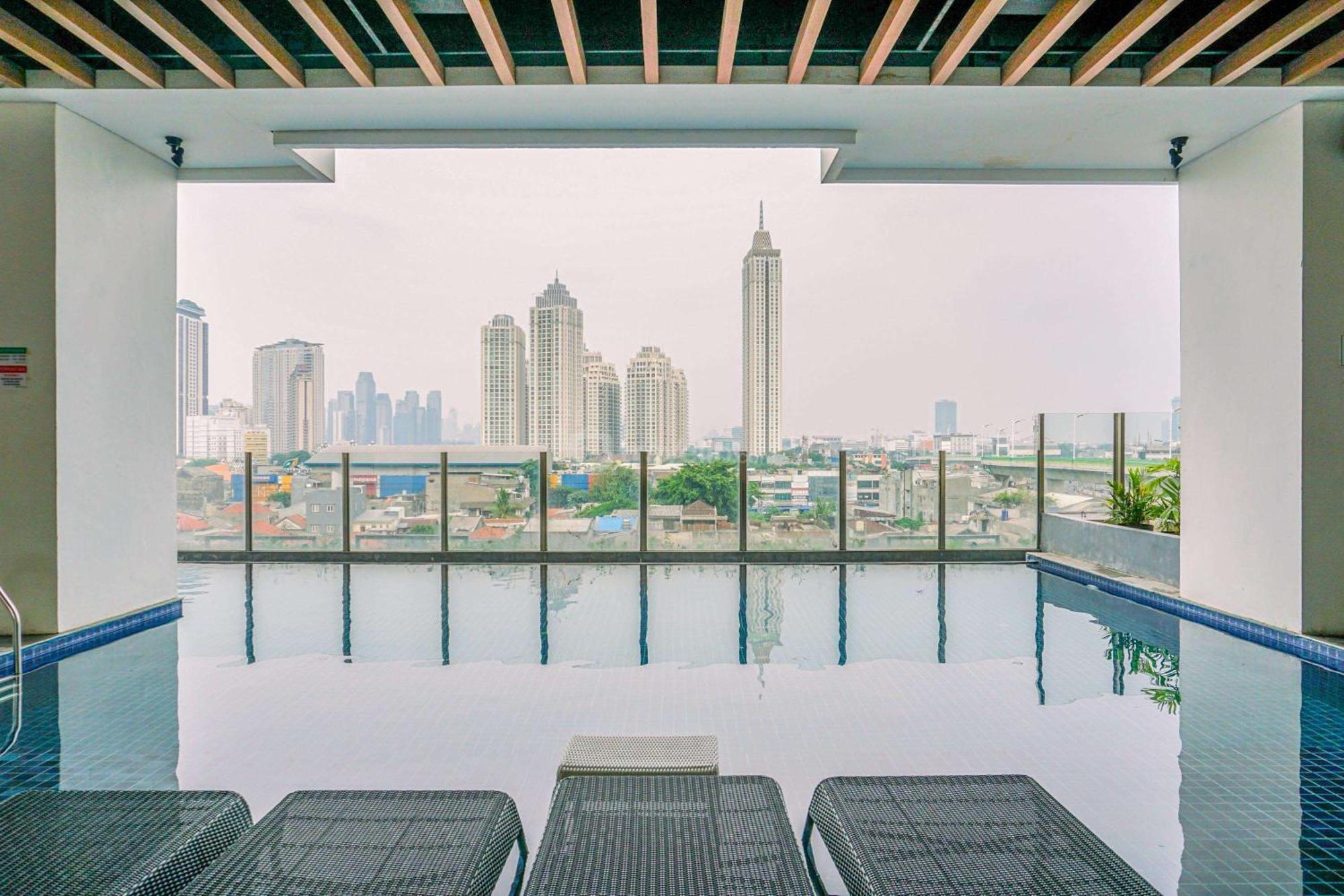 Comfort 2br At Kebayoran Icon By Travelio Apartment *