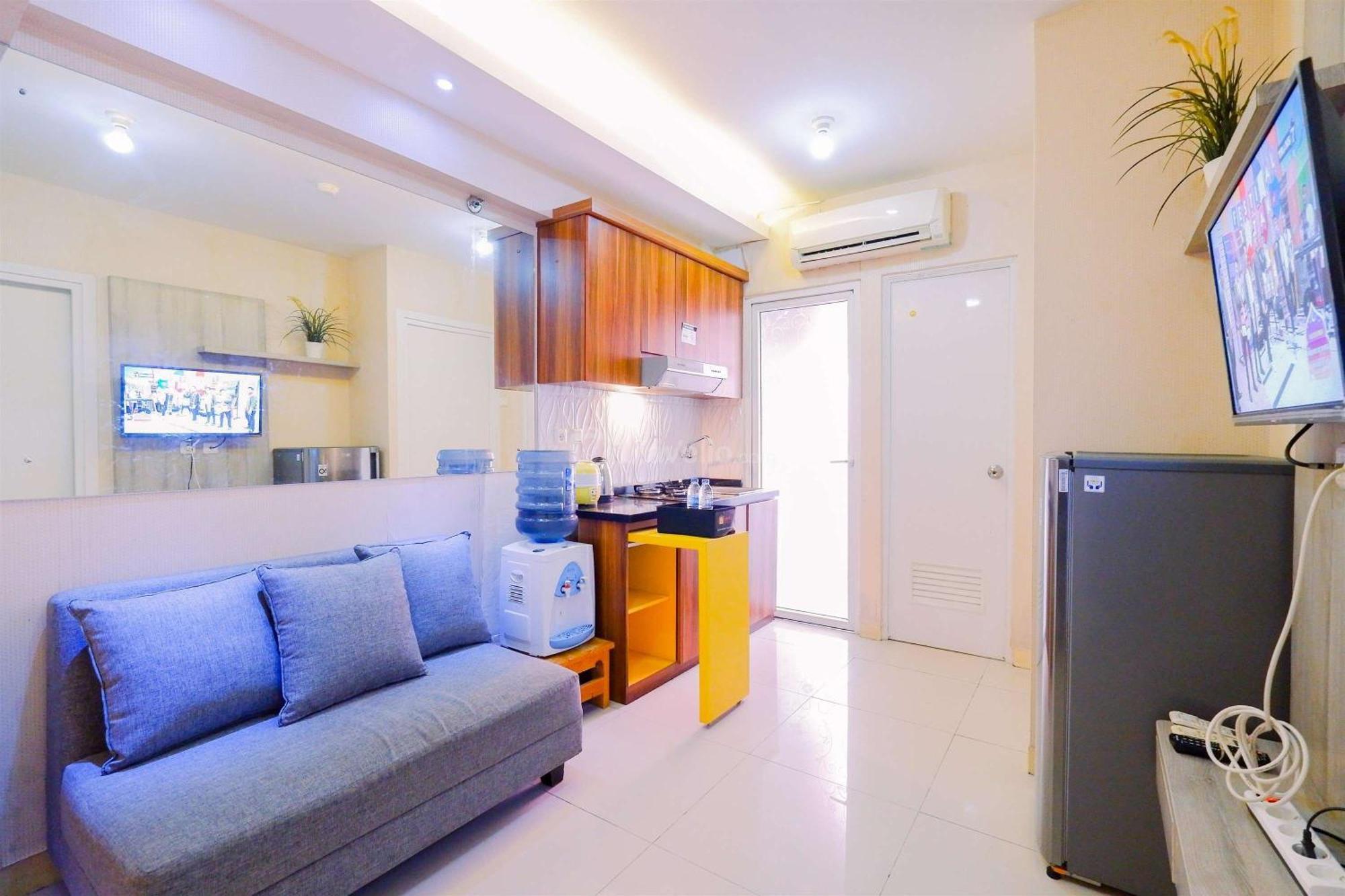 Strategic And Comfy 2br At Pramuka By Travelio Apartment *