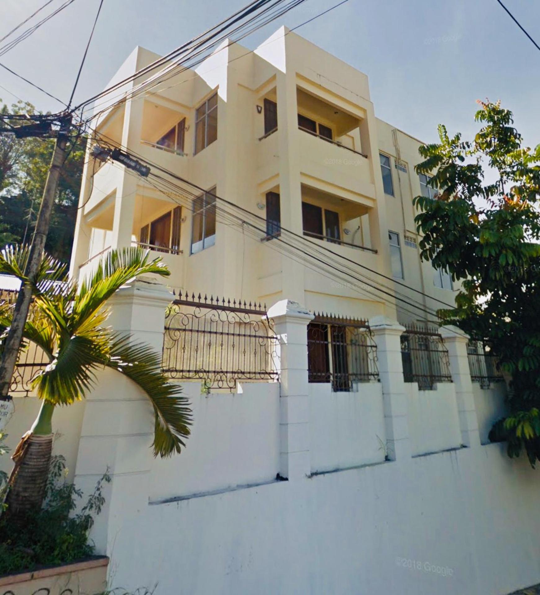 Oyo Life 2794 Kost Al Barokah 3 Hotel