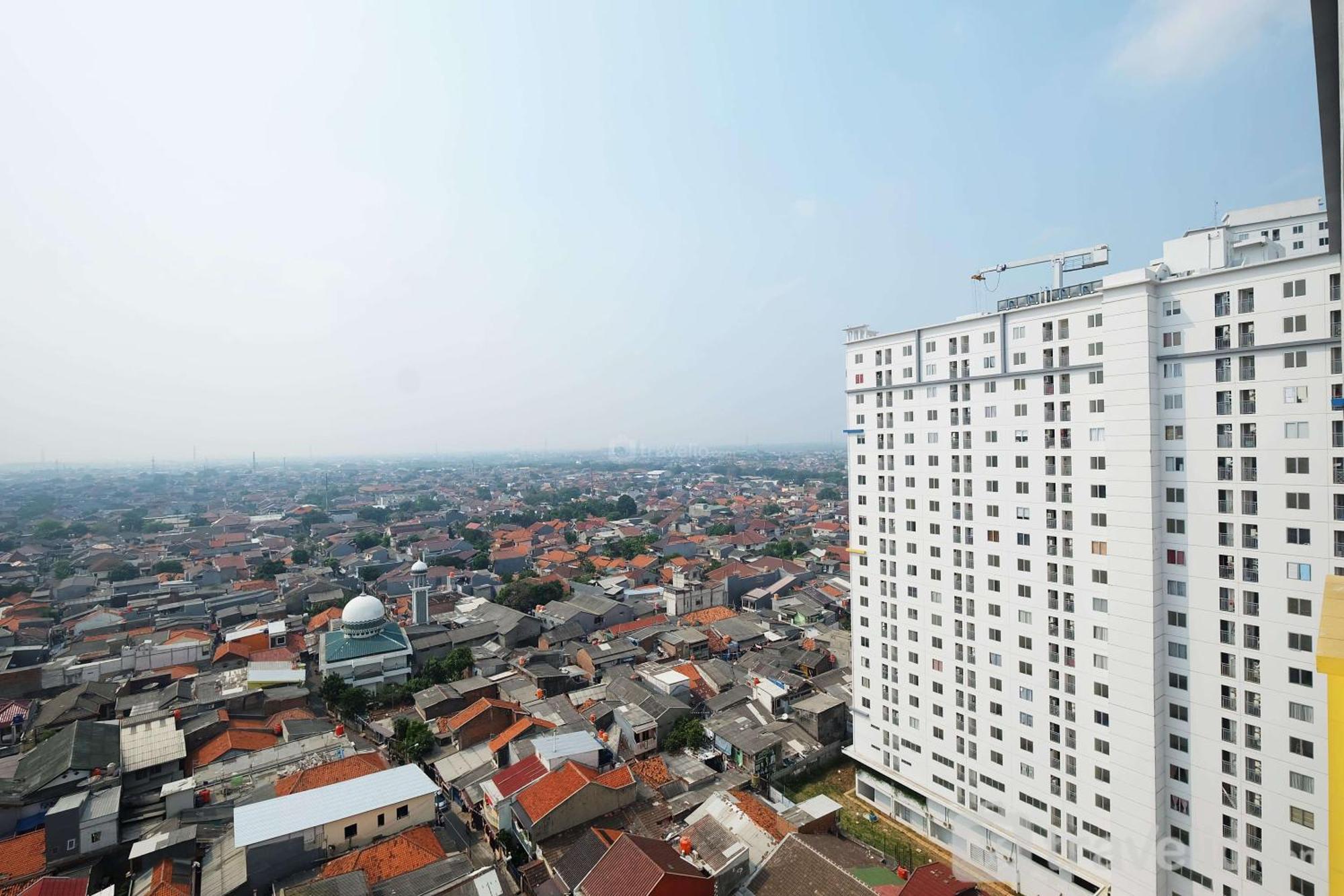 Affordable With Sofa Bed At Bassura By Travelio Jakarta