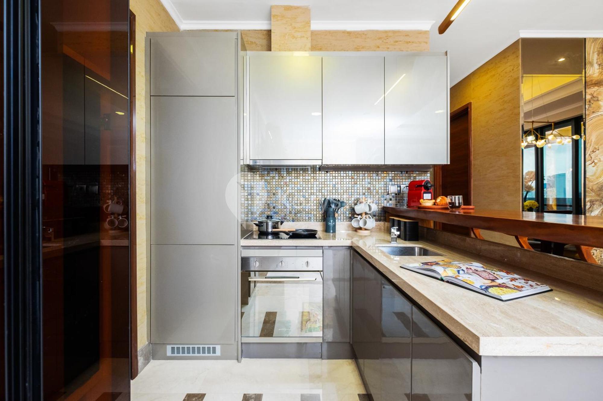 Saffron By Kozystay - Scbd Apartment *