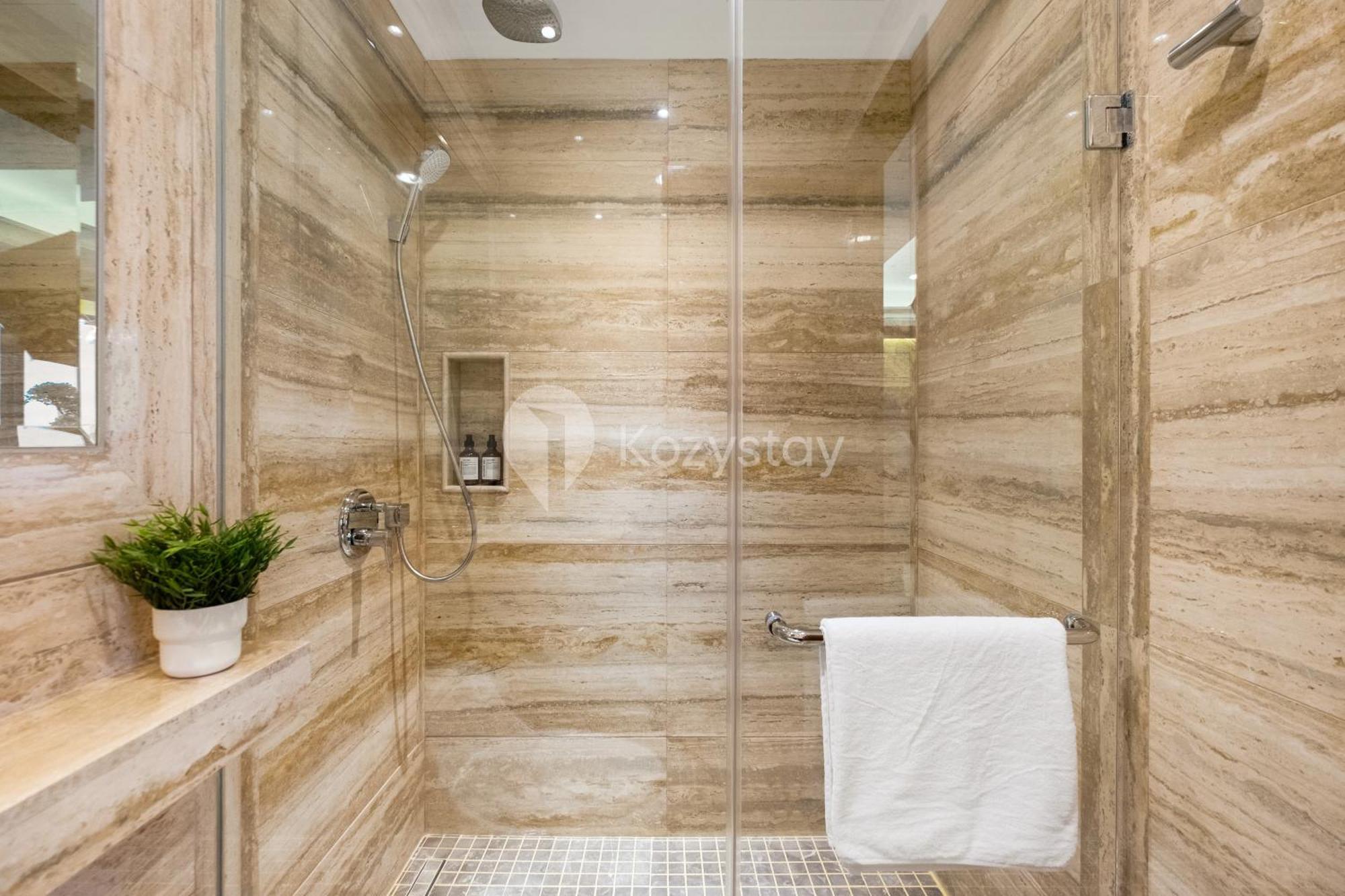Apartment Saffron By Kozystay - Scbd Jakarta