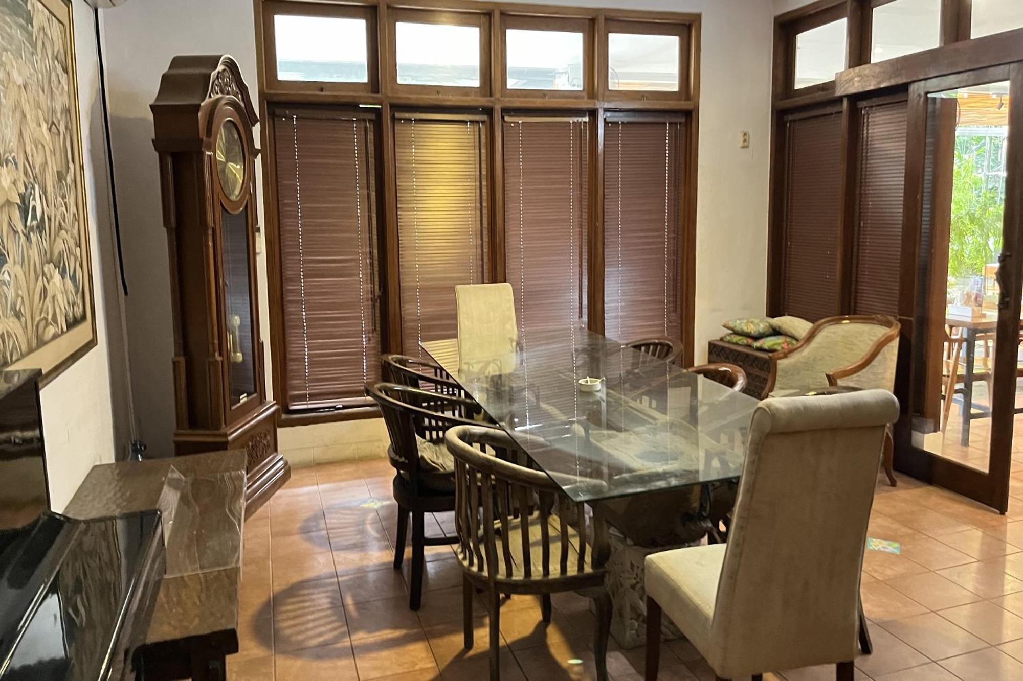 R Guest house Jakarta