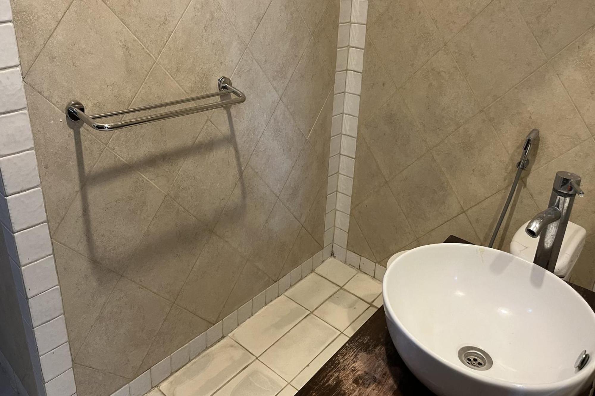 R Guest house 5*