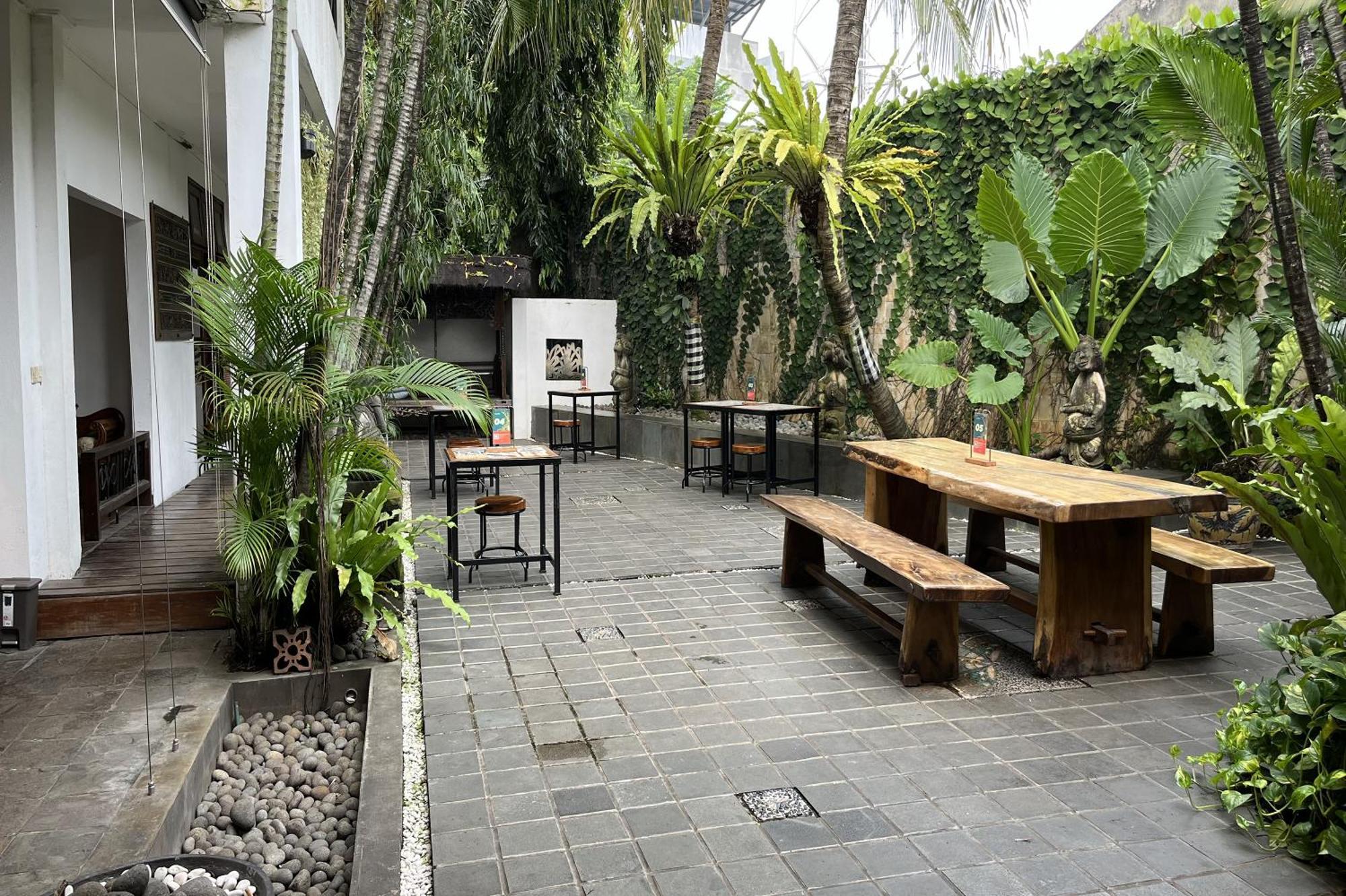 R Guest house 5*