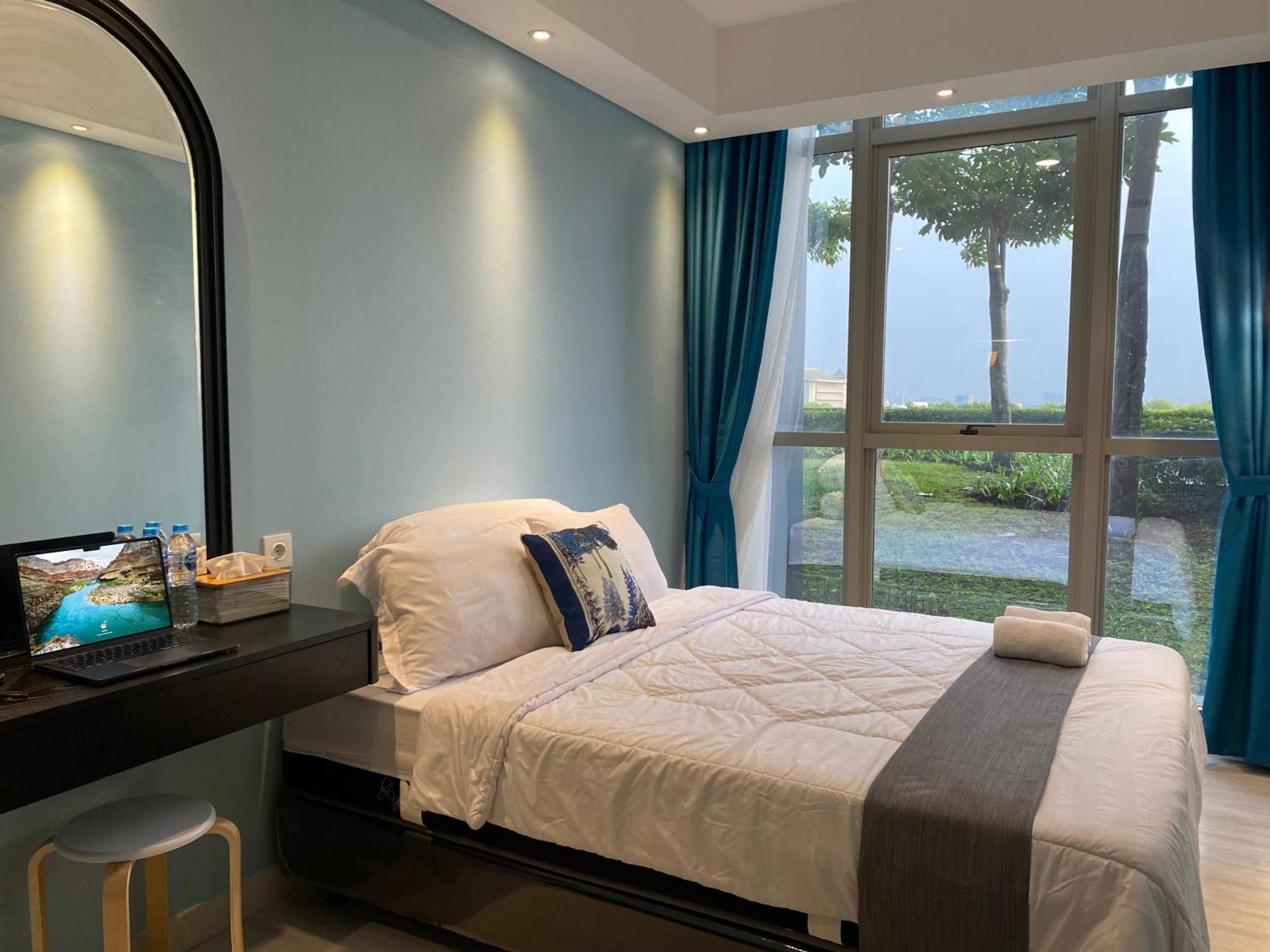 Comfort And Luxury Private At Goldcoast Pik Jakarta
