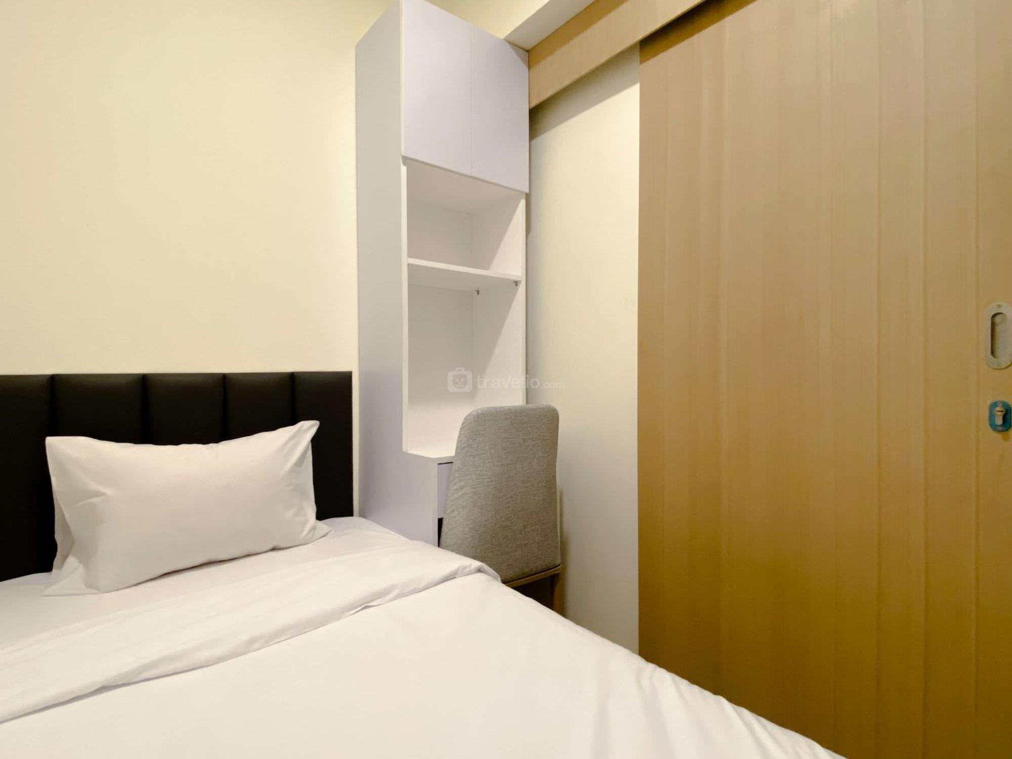 Restful And Modern Look 2br At Meikarta By Travelio *