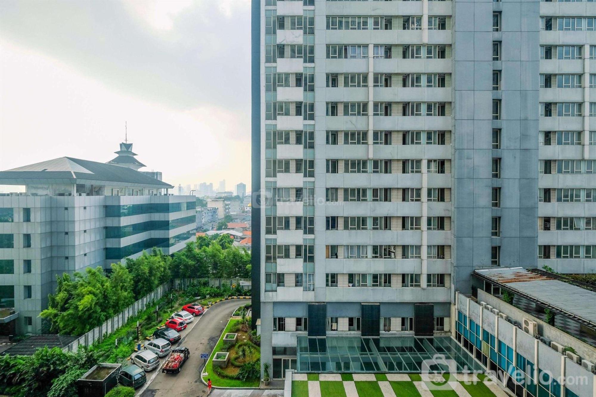 Apartment Comfort And Homey 2br At Nifarro Park By Travelio *