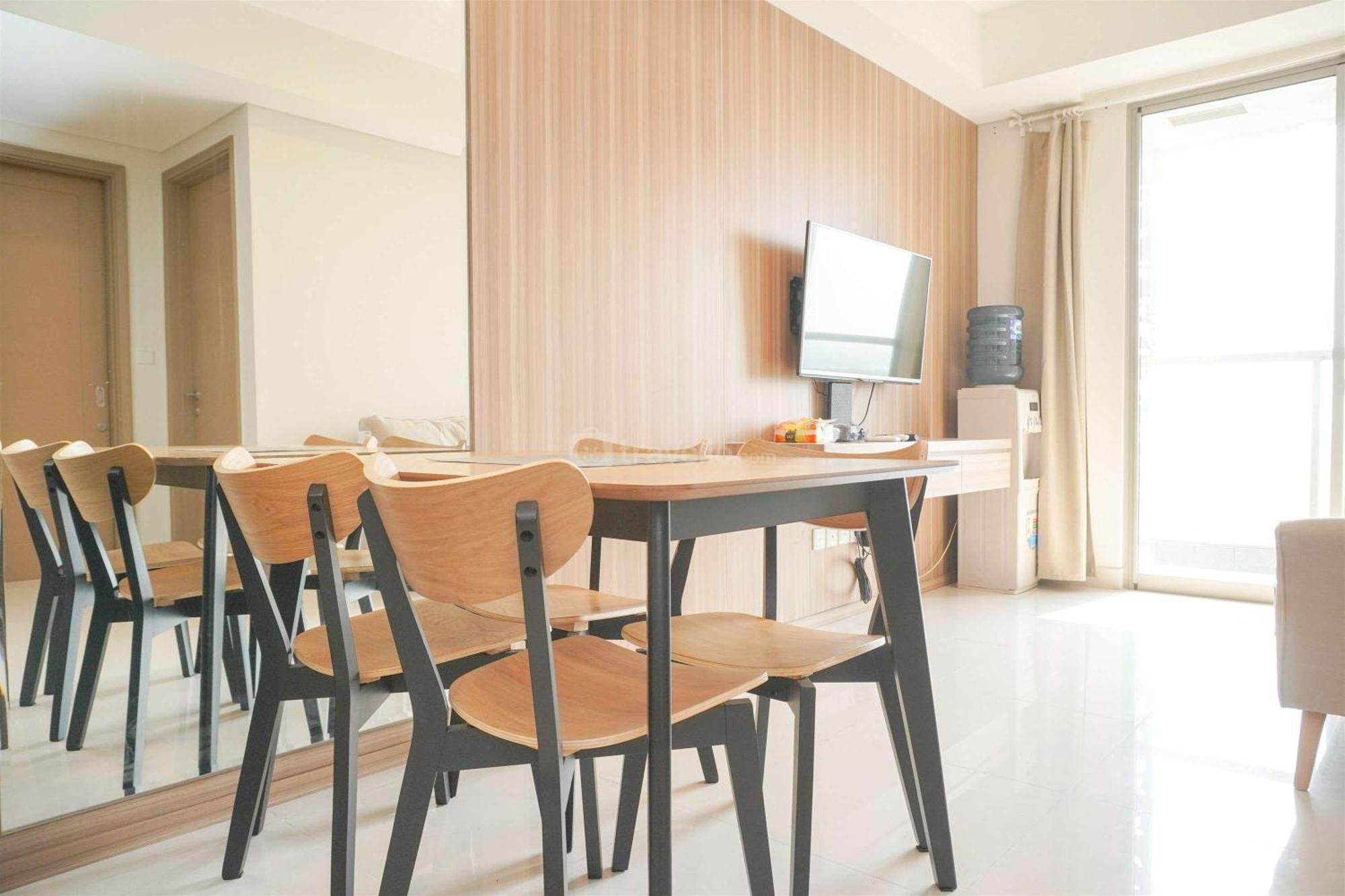 Apartment Wonderful And Homey 2br At Gold Coast By Travelio Jakarta