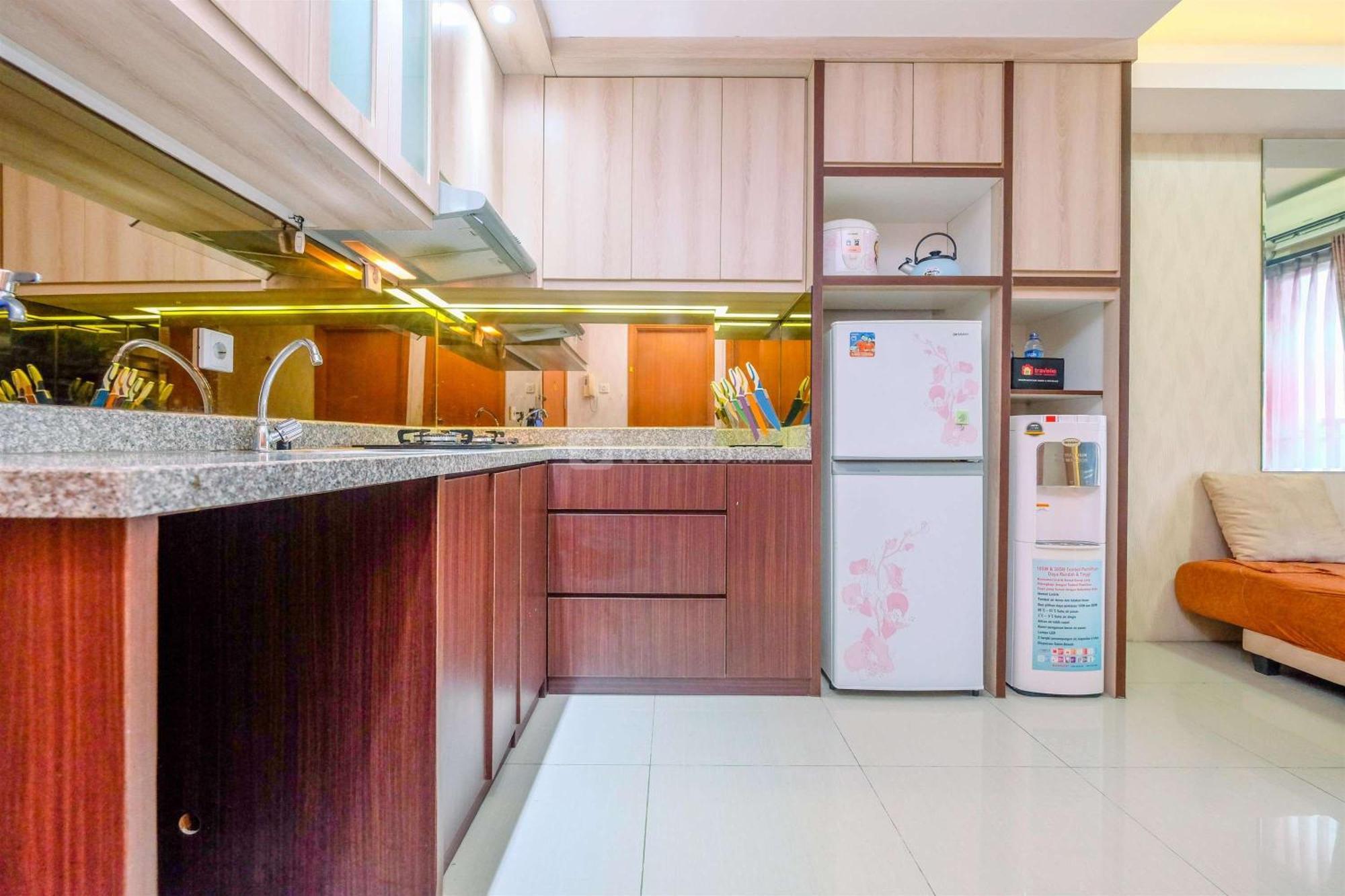 Apartment And Comfort 2br At Woodland Park By Travelio Jakarta