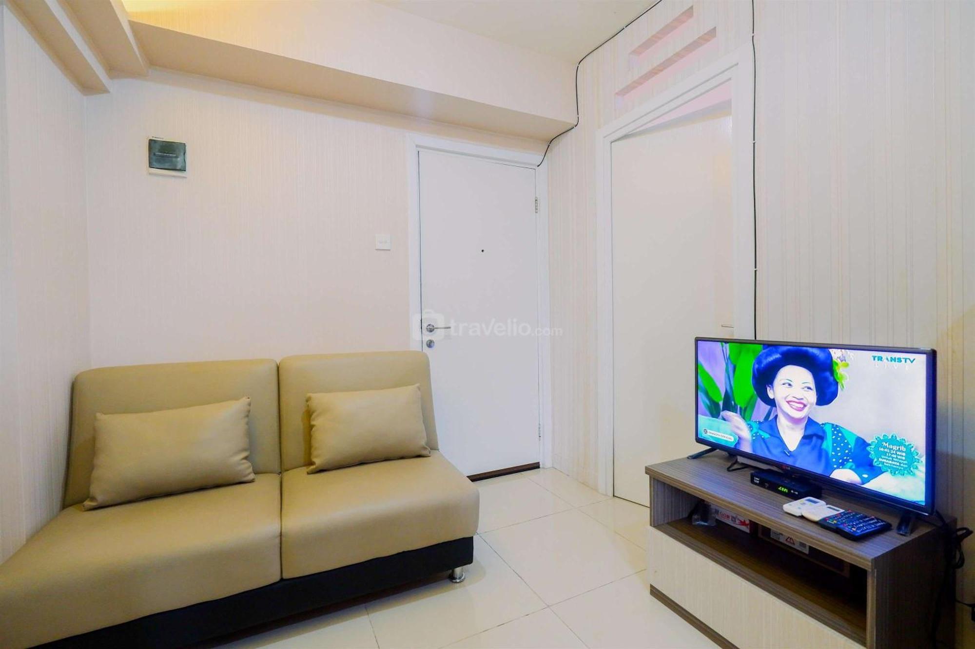 Modern And Homey 2br At Pramuka By Travelio Apartment *