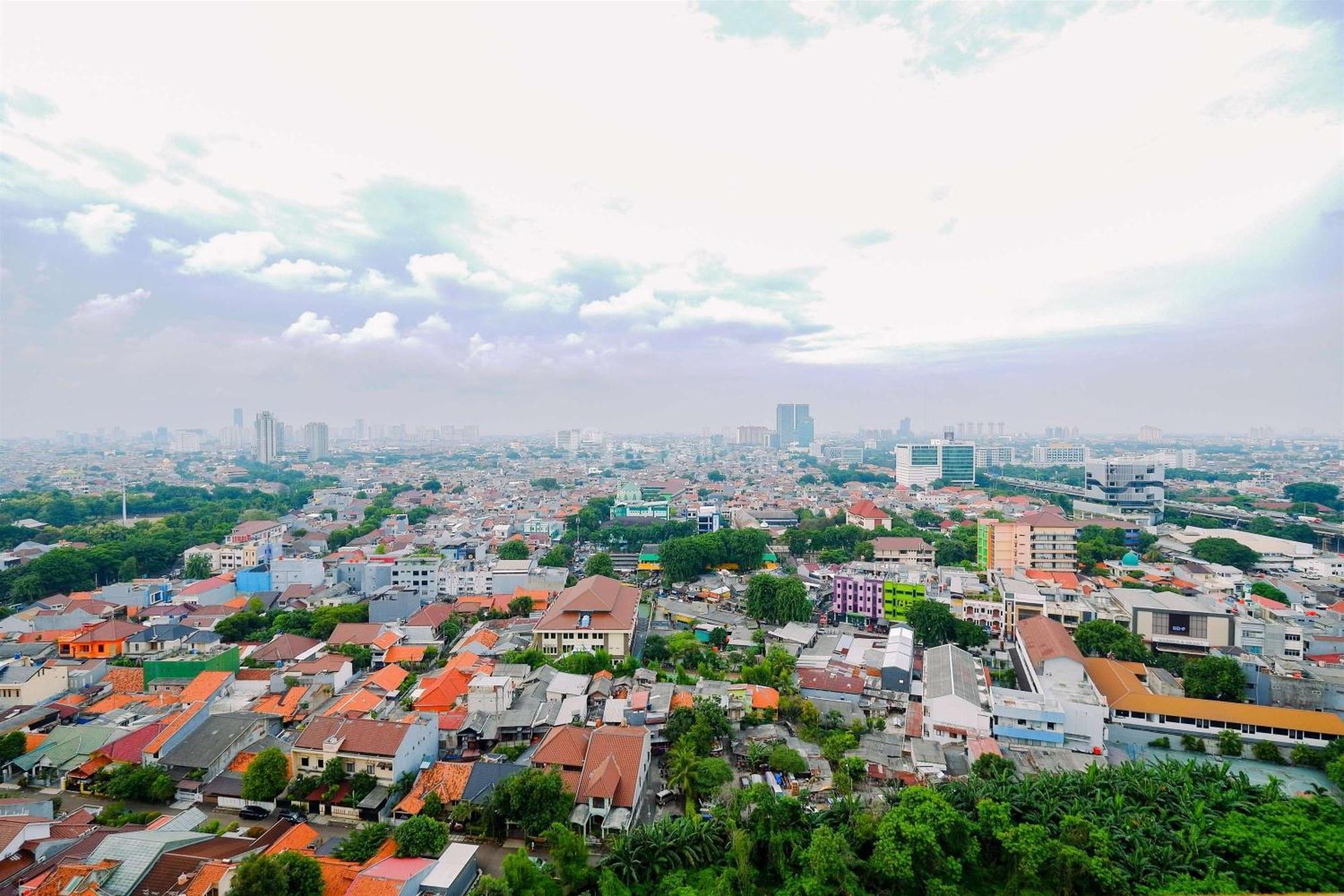 Modern And Homey 2br At Pramuka By Travelio *