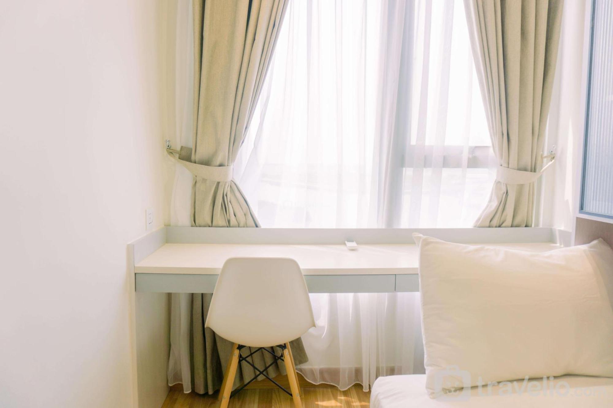 Comfort And 2br At Gold Coast By Travelio Apartment