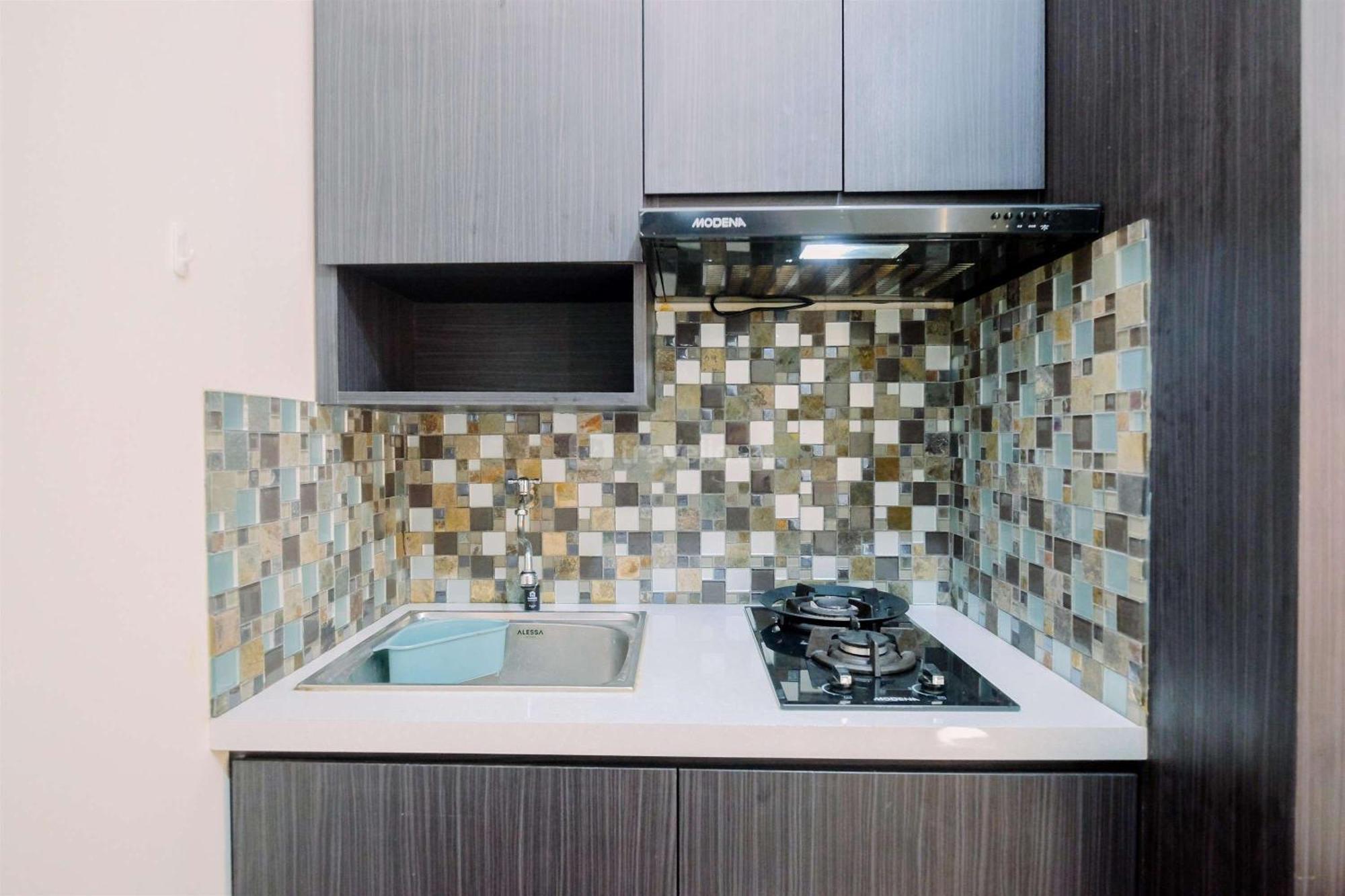 Apartment Good And Cozy Pramuka By Travelio