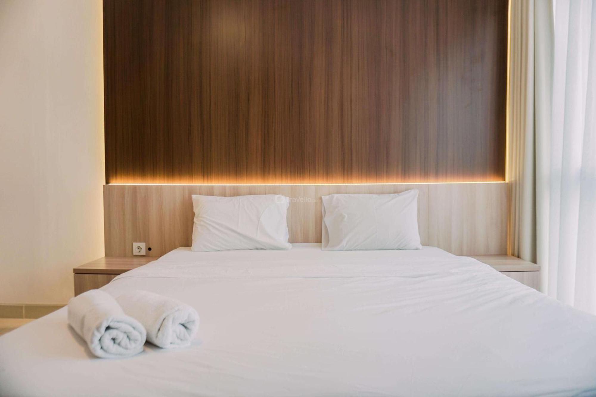 Spacious And Warm 2br At Ciputra World 2 By Travelio * Jakarta