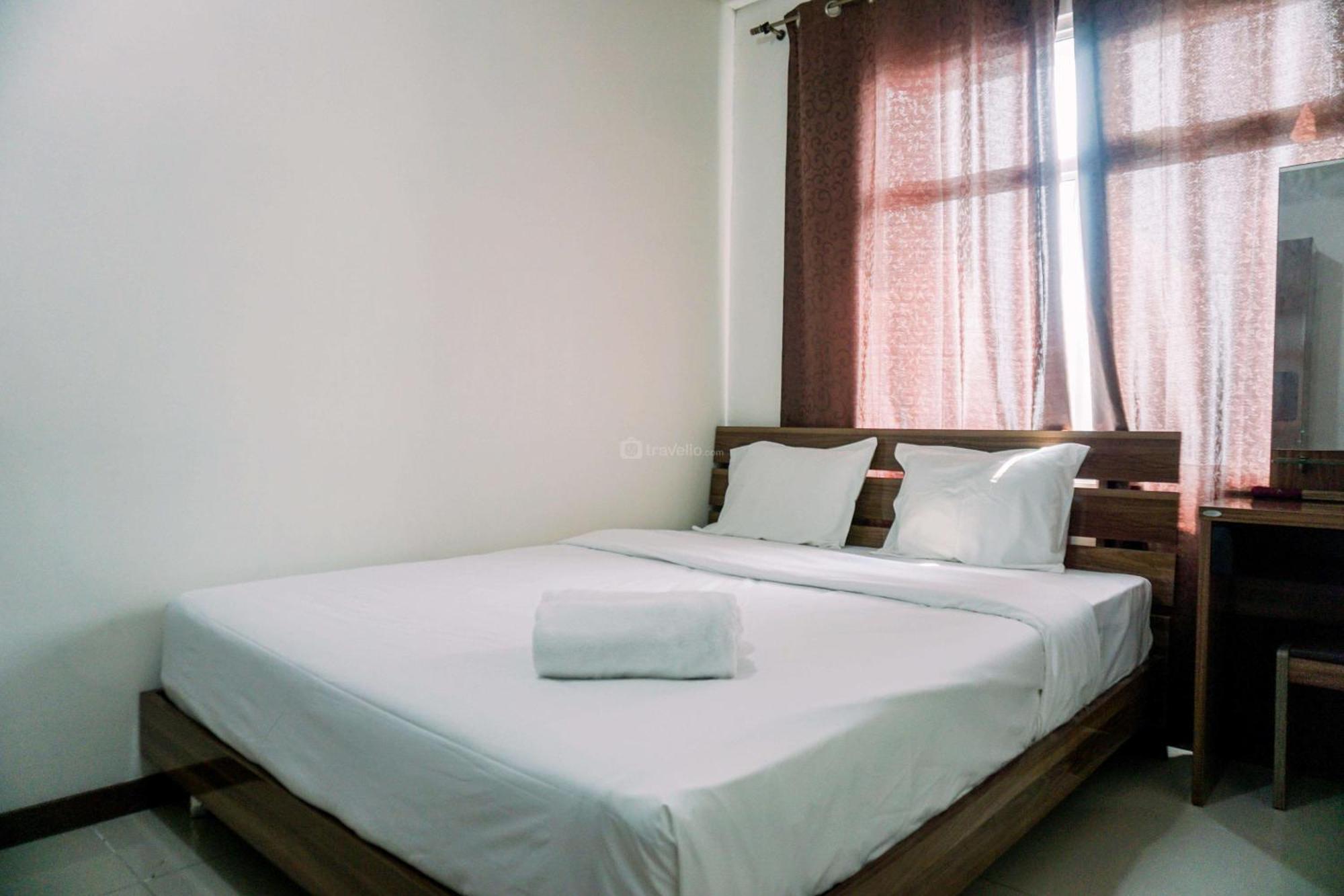 Modern Look 1br Bay By Travelio Apartment Jakarta