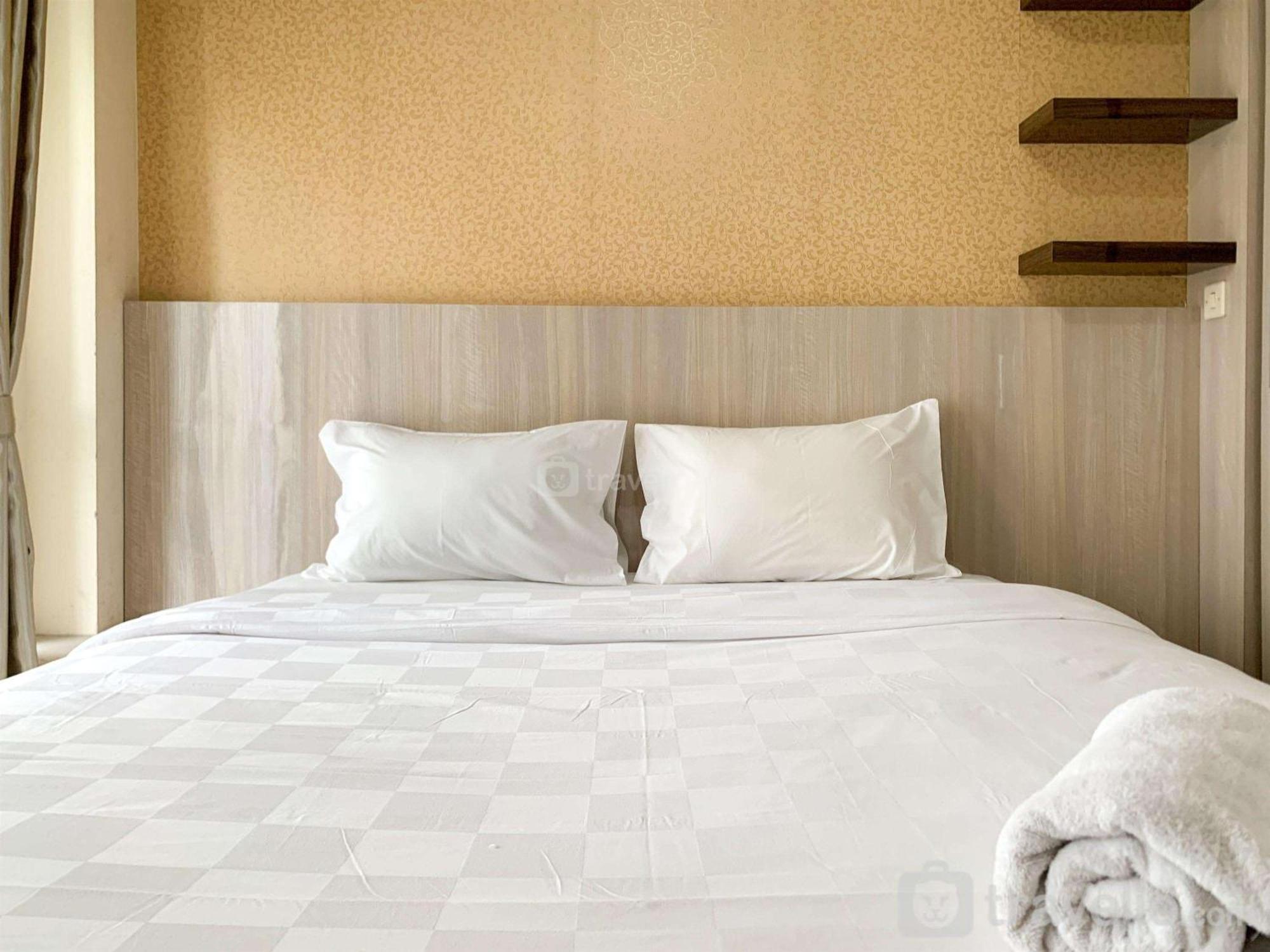 Apartment Modern Look And Comfy Tifolia By Travelio *
