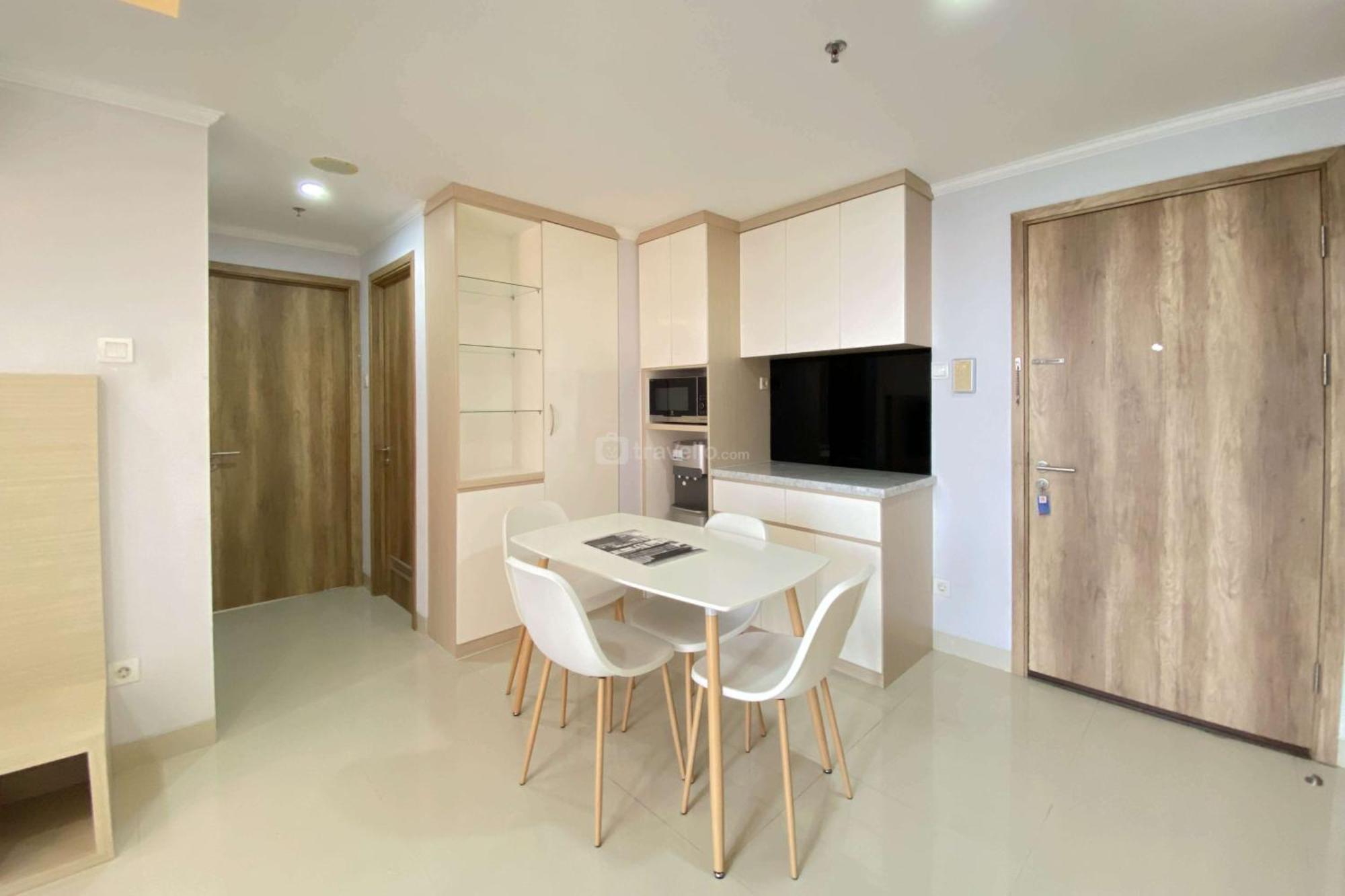 Spacious And Comfort 2br Pejaten Park By Travelio Apartment Jakarta