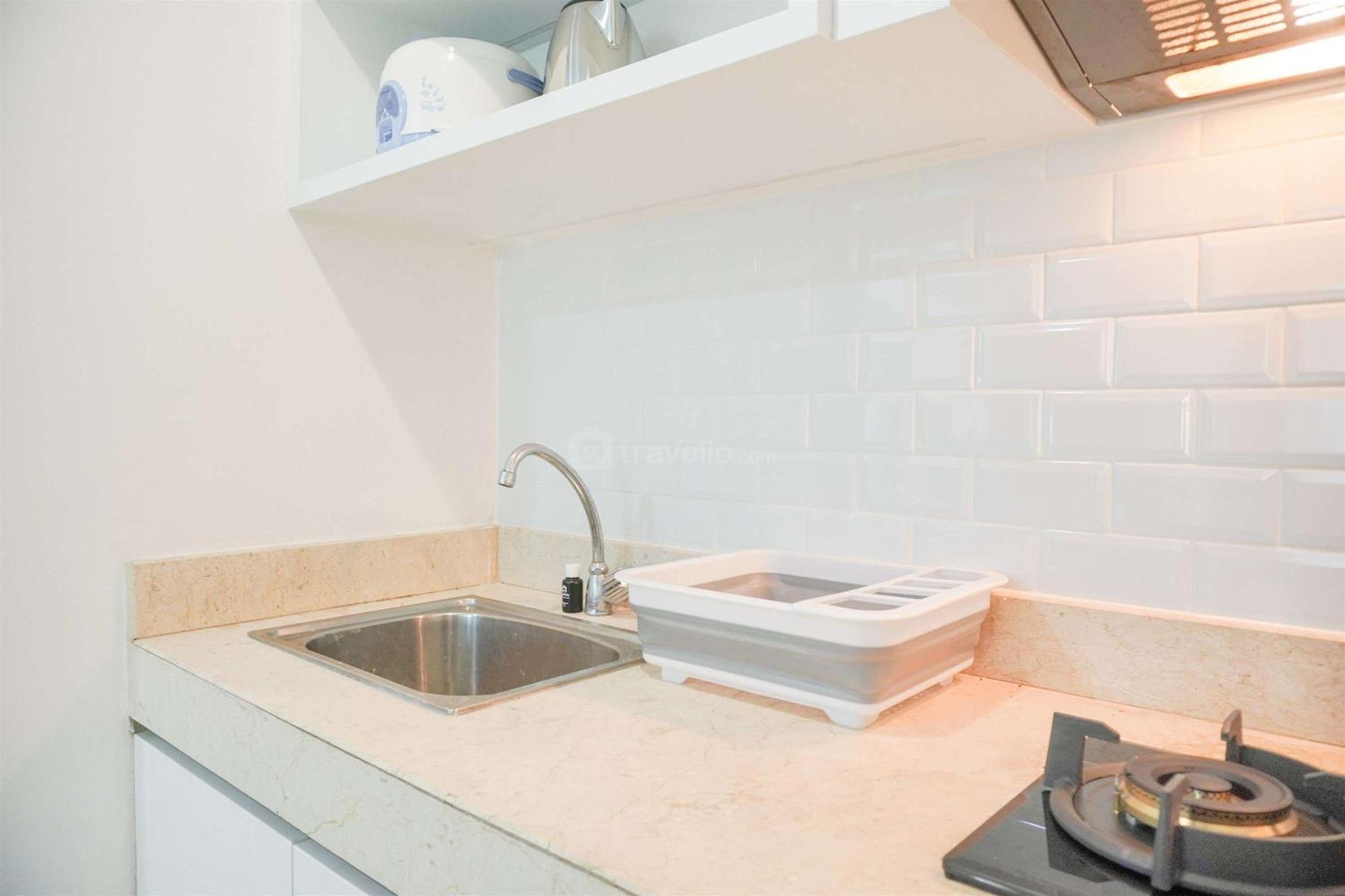 Modern And Homey 2br At Mt Haryono Square By Travelio Apartment Jakarta