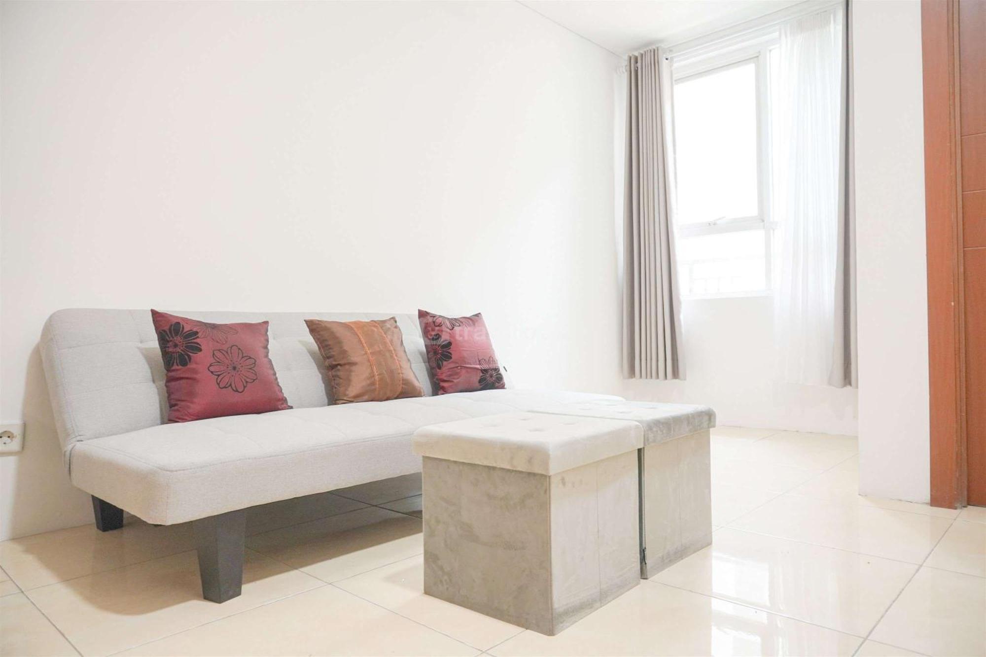 Apartment Modern And Homey 2br At Mt Haryono Square By Travelio
