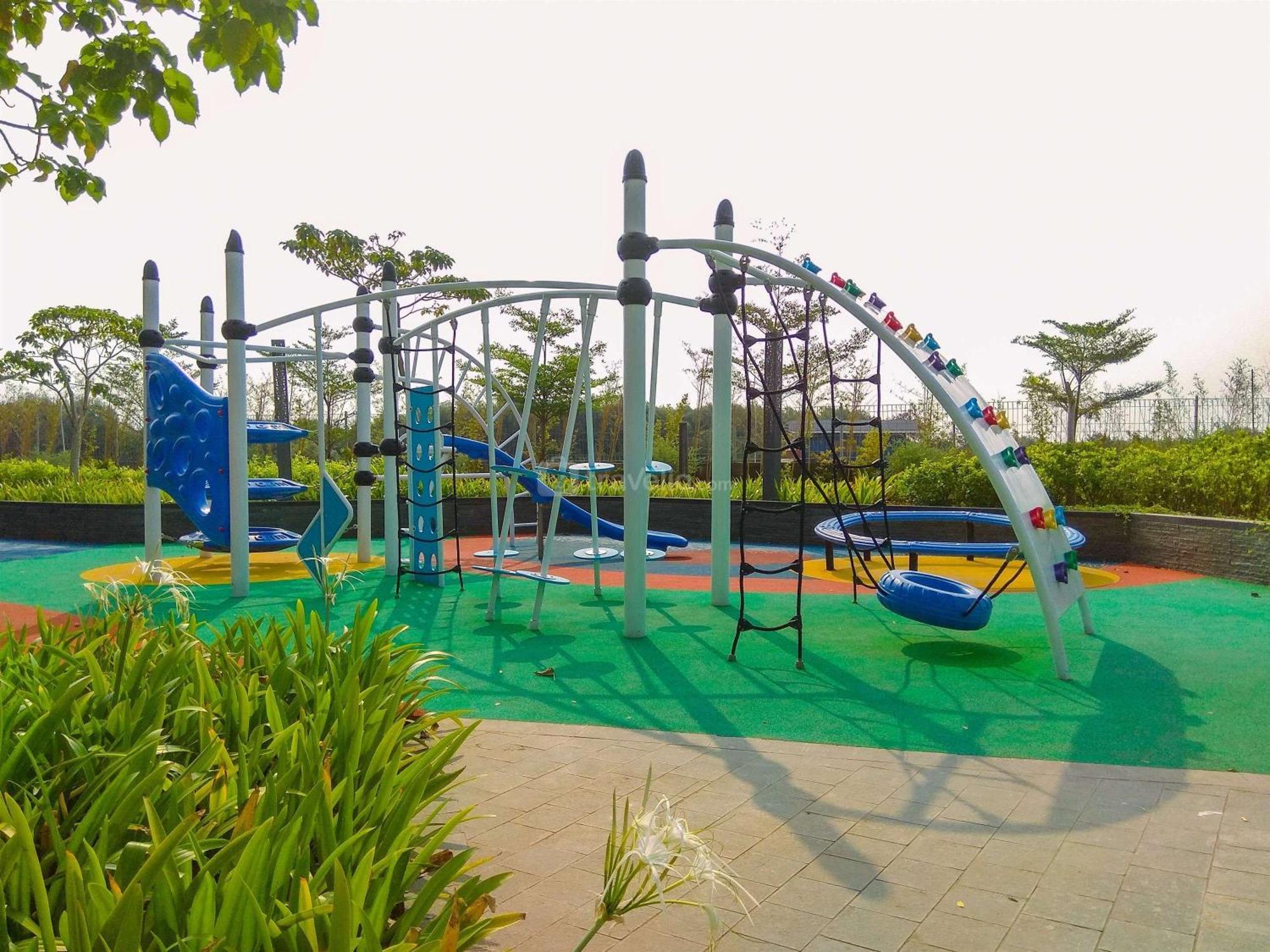 Good And Comfort Gold Coast By Travelio Jakarta