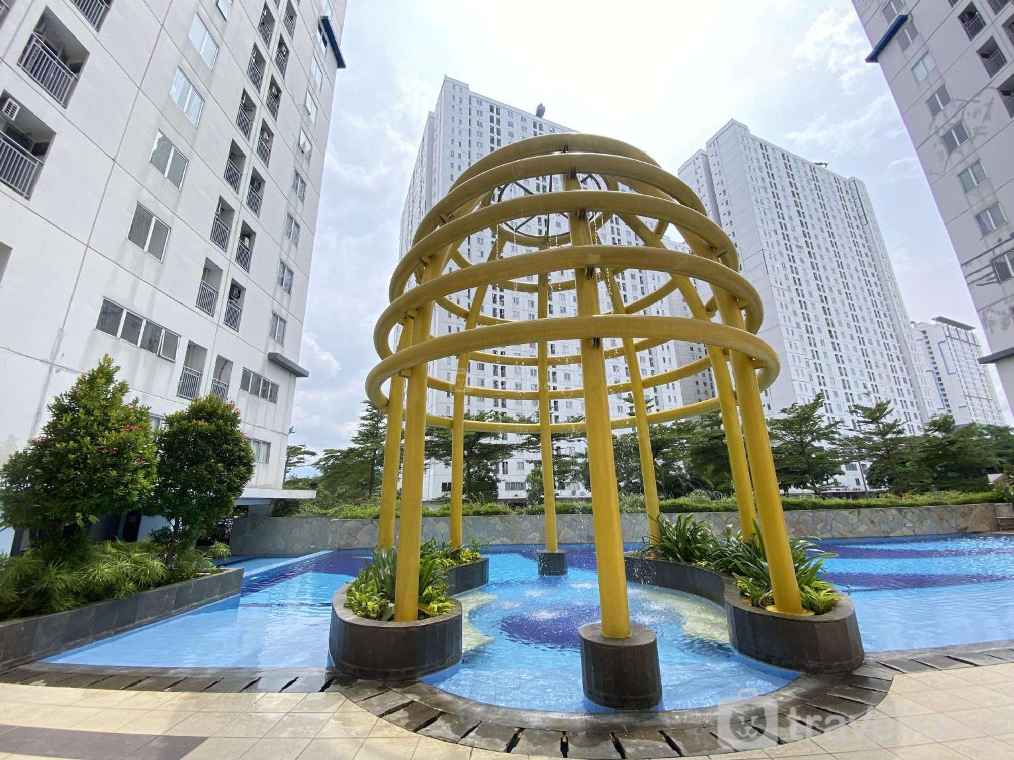 Modern 2br At Bassura By Travelio Apartment Jakarta