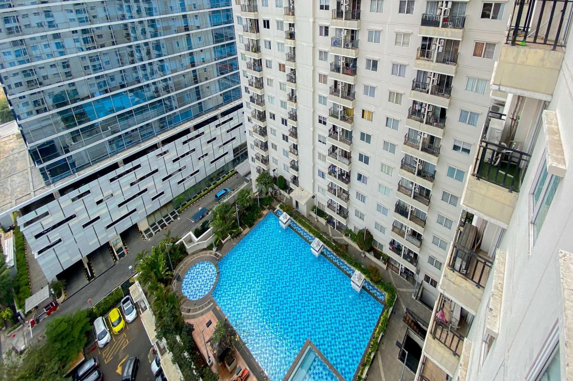 And Comfortable 2br Signature Park Tebet By Travelio Apartment Jakarta