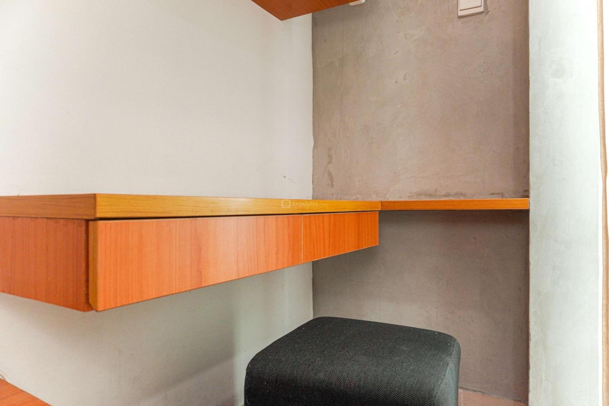 Apartment Good And Comfortable 1br The Boulevard By Travelio *