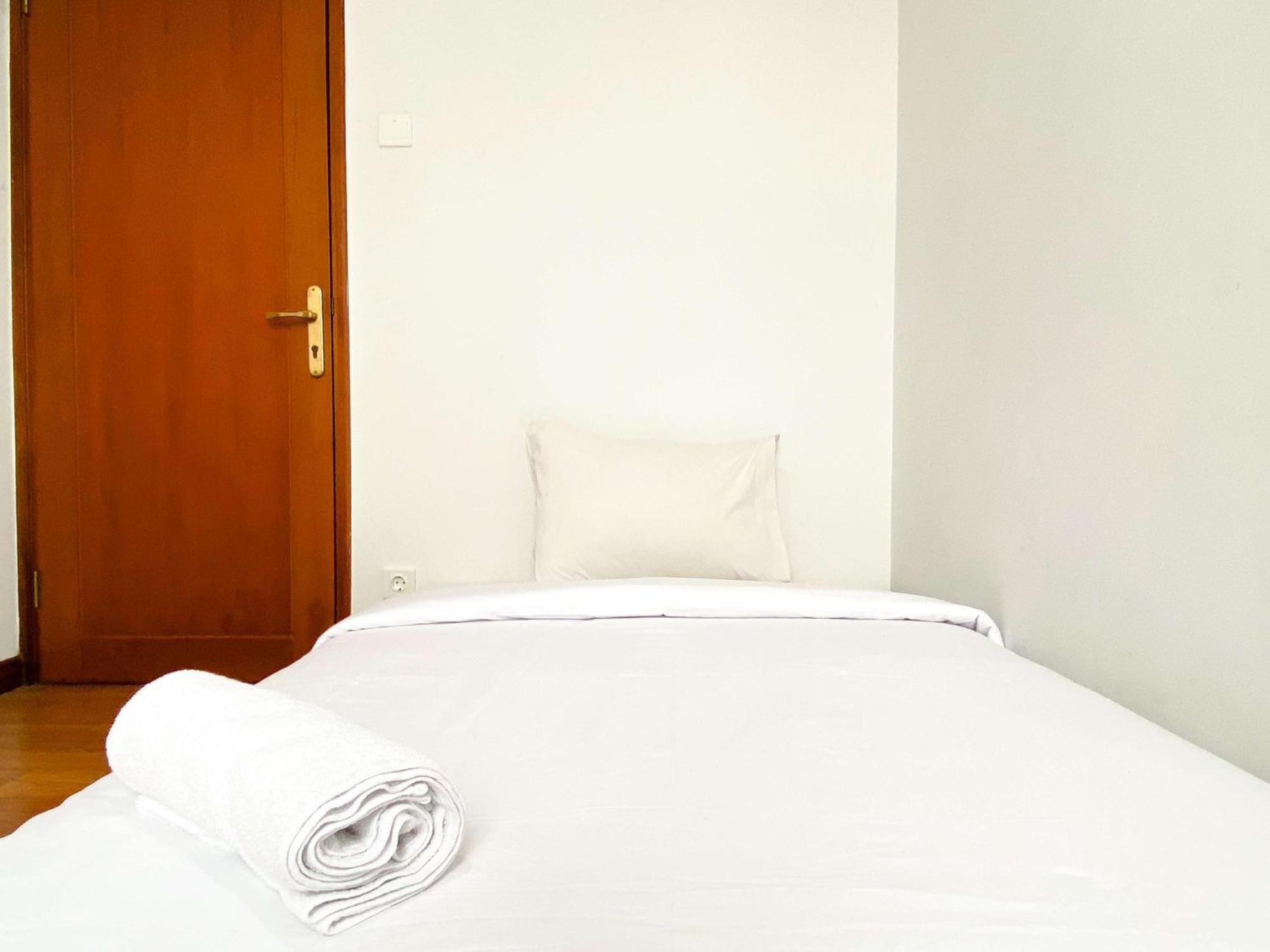 Wonderful And Homey 3br Sudirman Tower By Travelio