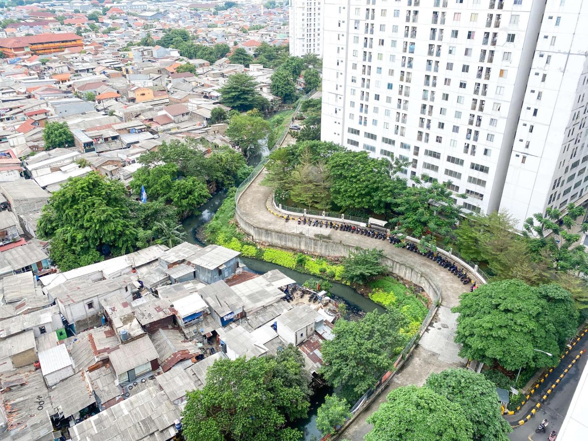 Apartment Good And Minimalist 1br At Bassura By Travelio *