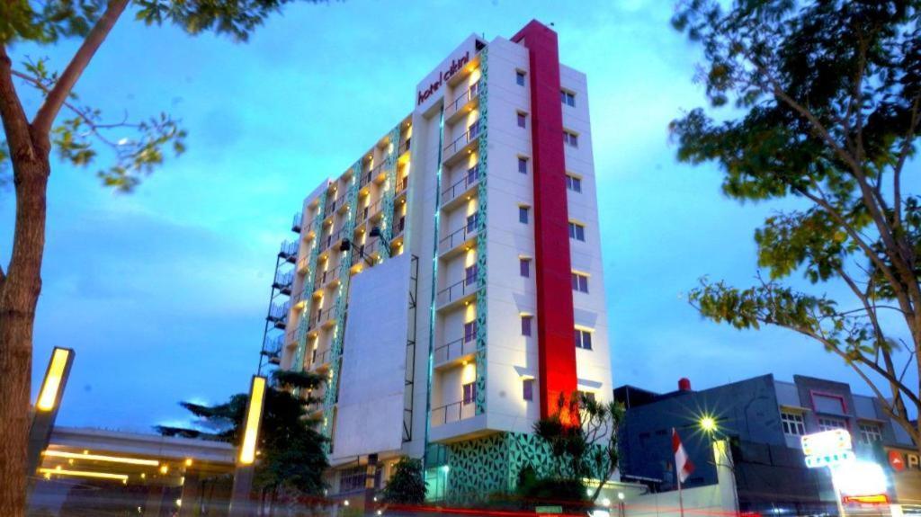 Hotel Cikini 2*