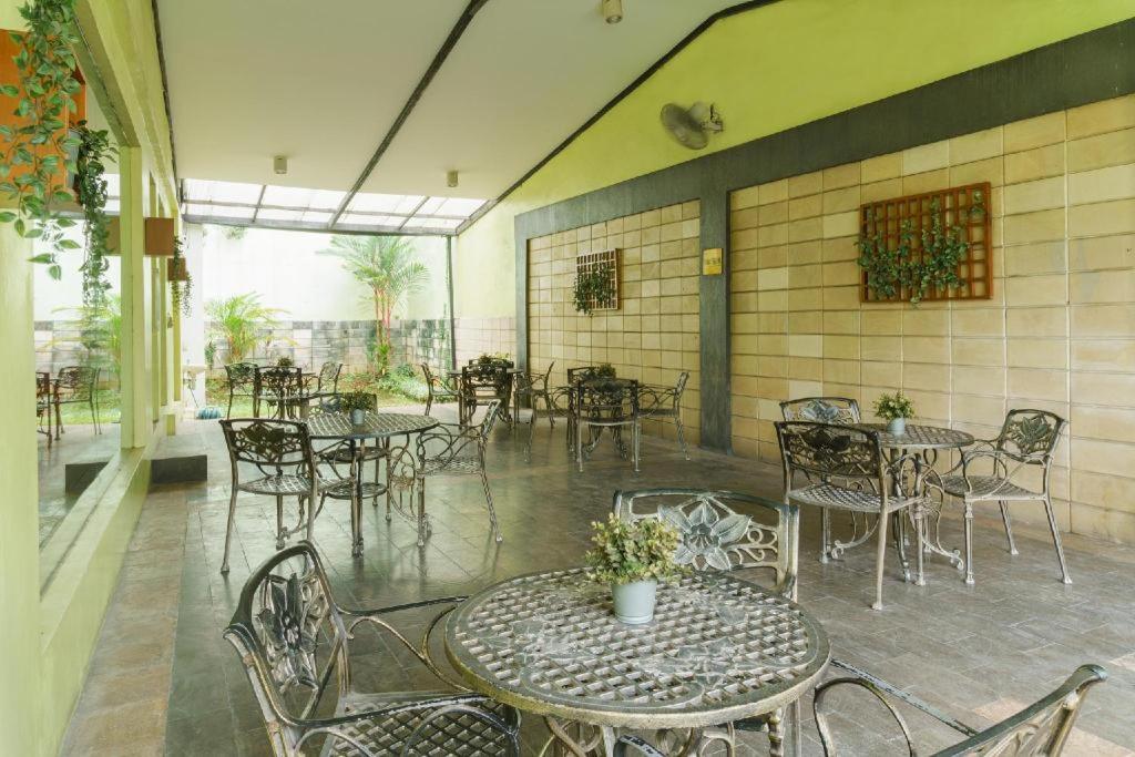 Hotel Alia Heritage Pasar Baru 3*