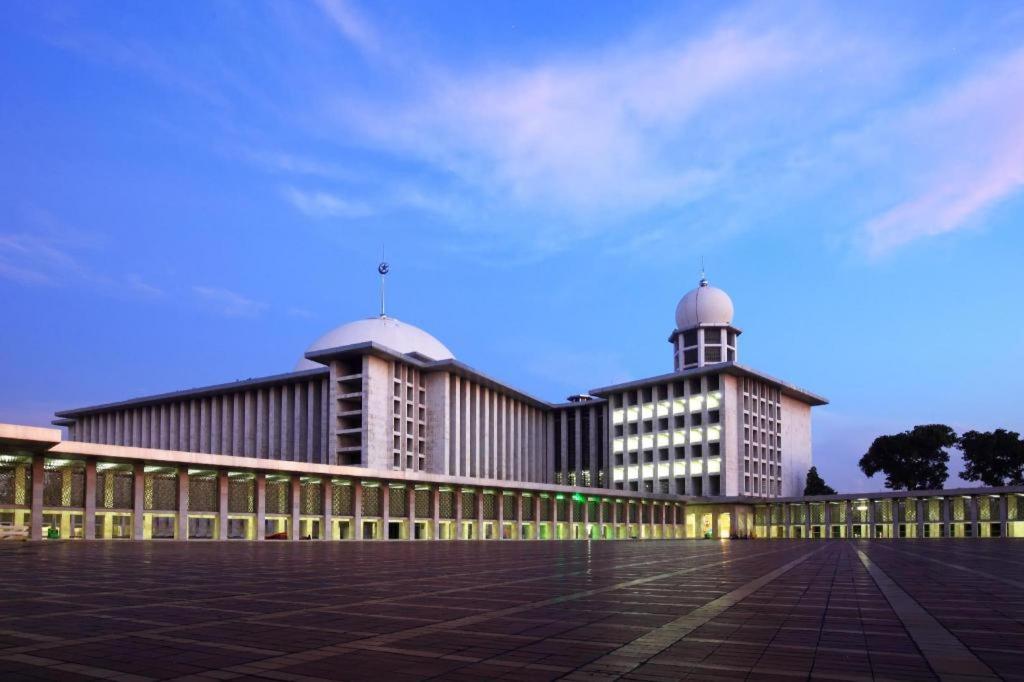 U Mangga Besar Jakarta
